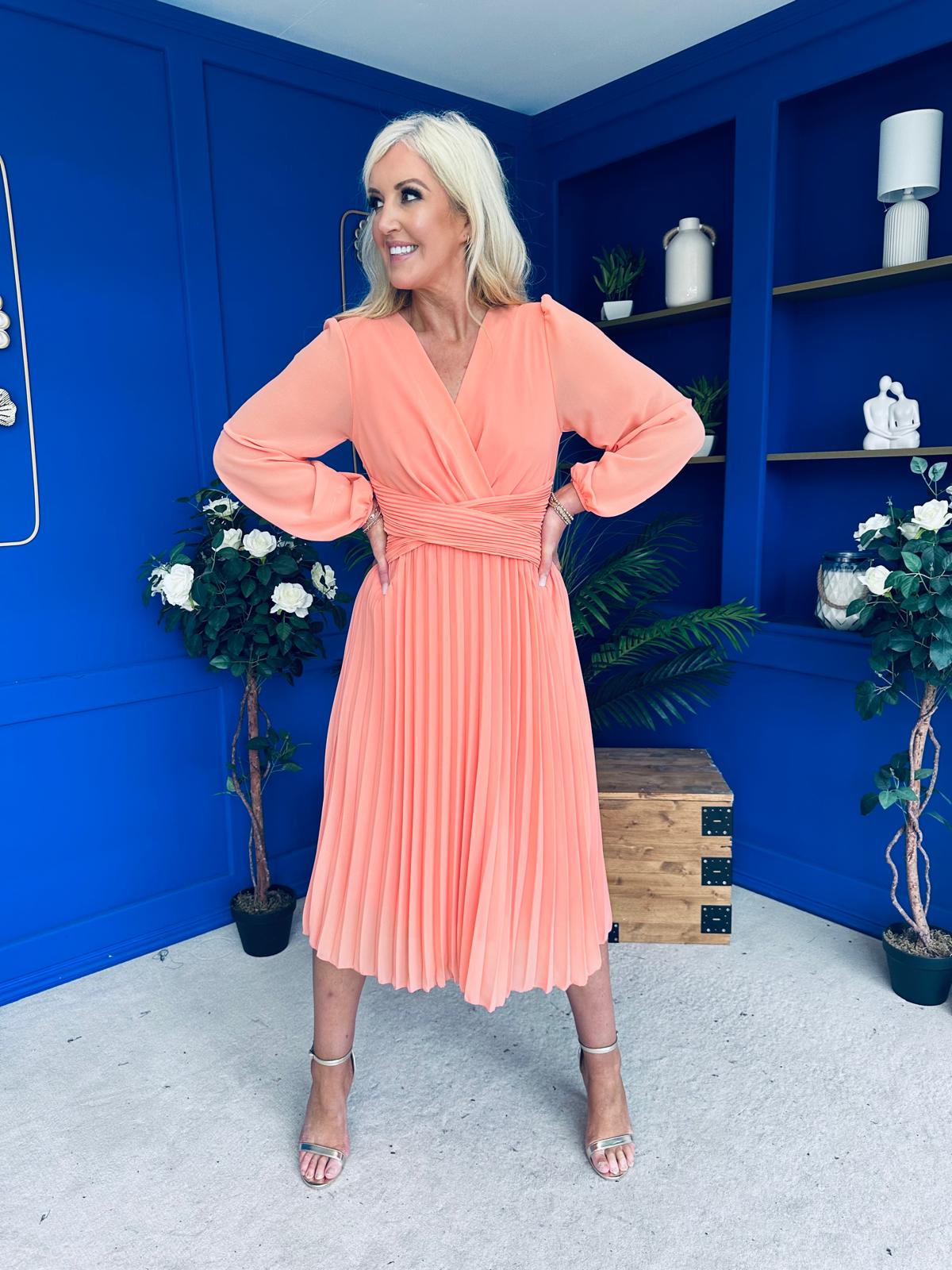 Muireann Twist Detail Midi Dress Peach