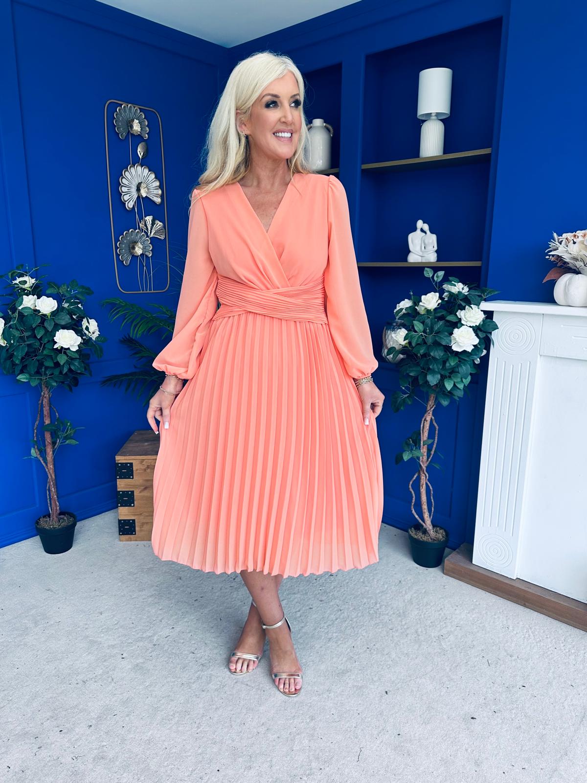 Muireann Twist Detail Midi Dress Peach