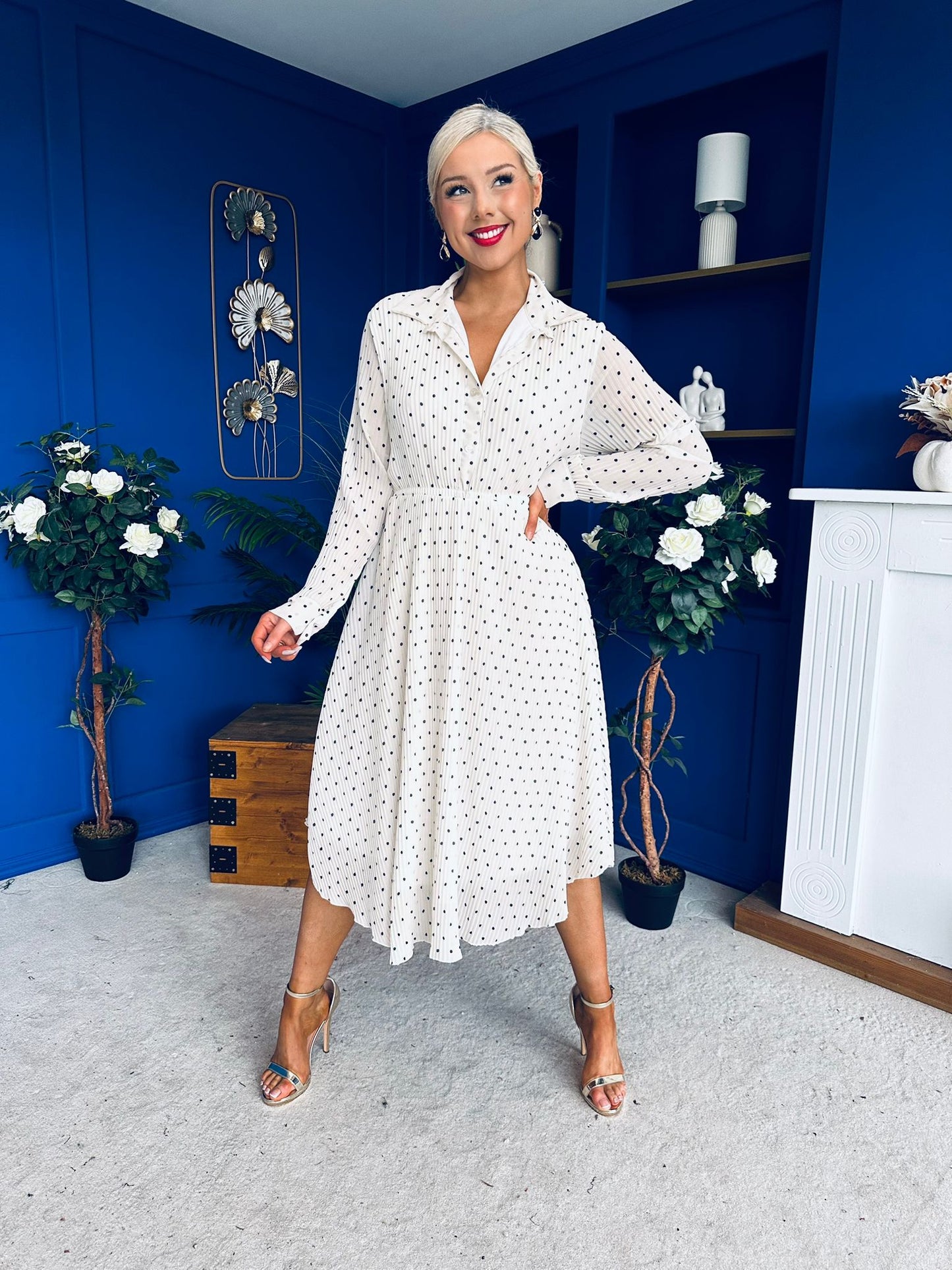 Blaire Detailed Plisse Midi Dress Polka Cream