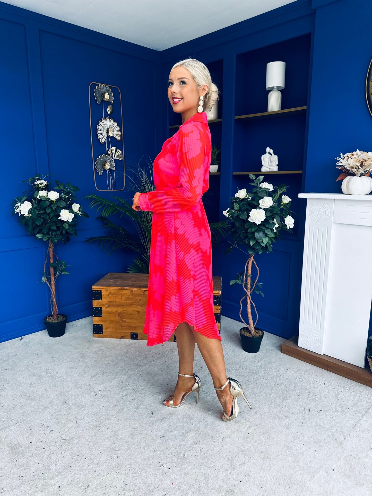 Blaire Detailed Plisse Midi Dress Floral Coral