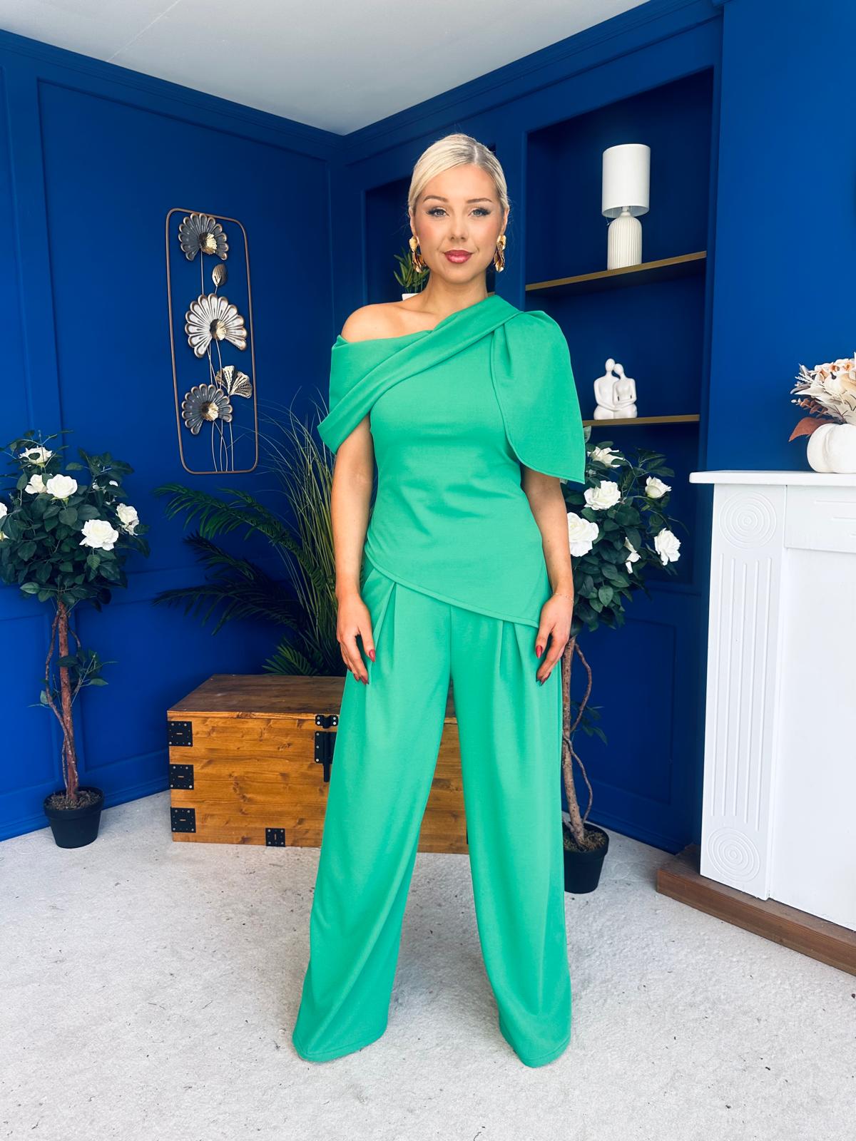 Isabella Detailed Top And Trouser Set Emerald