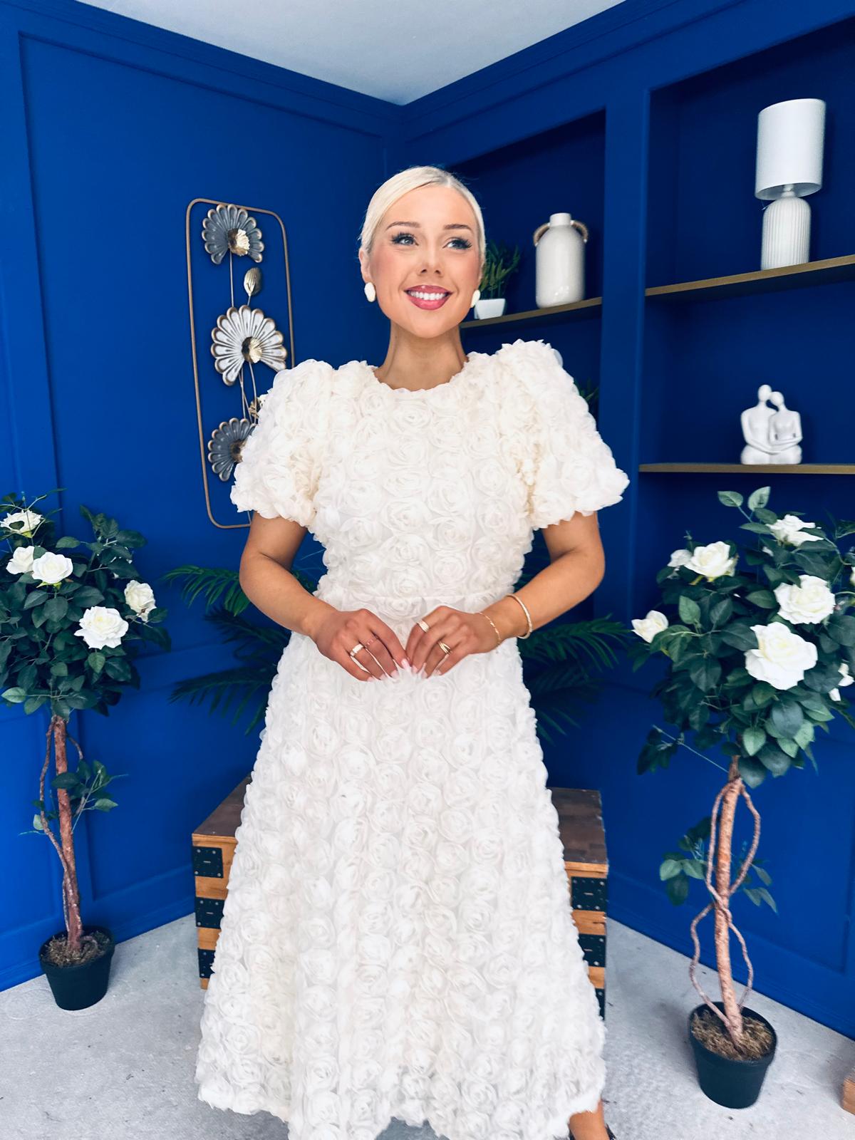 Pippa 3D Floral Occasion Dress Cream