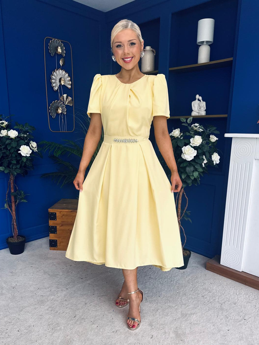 Eibhlin Detailed Occasion Midi Dress Yellow
