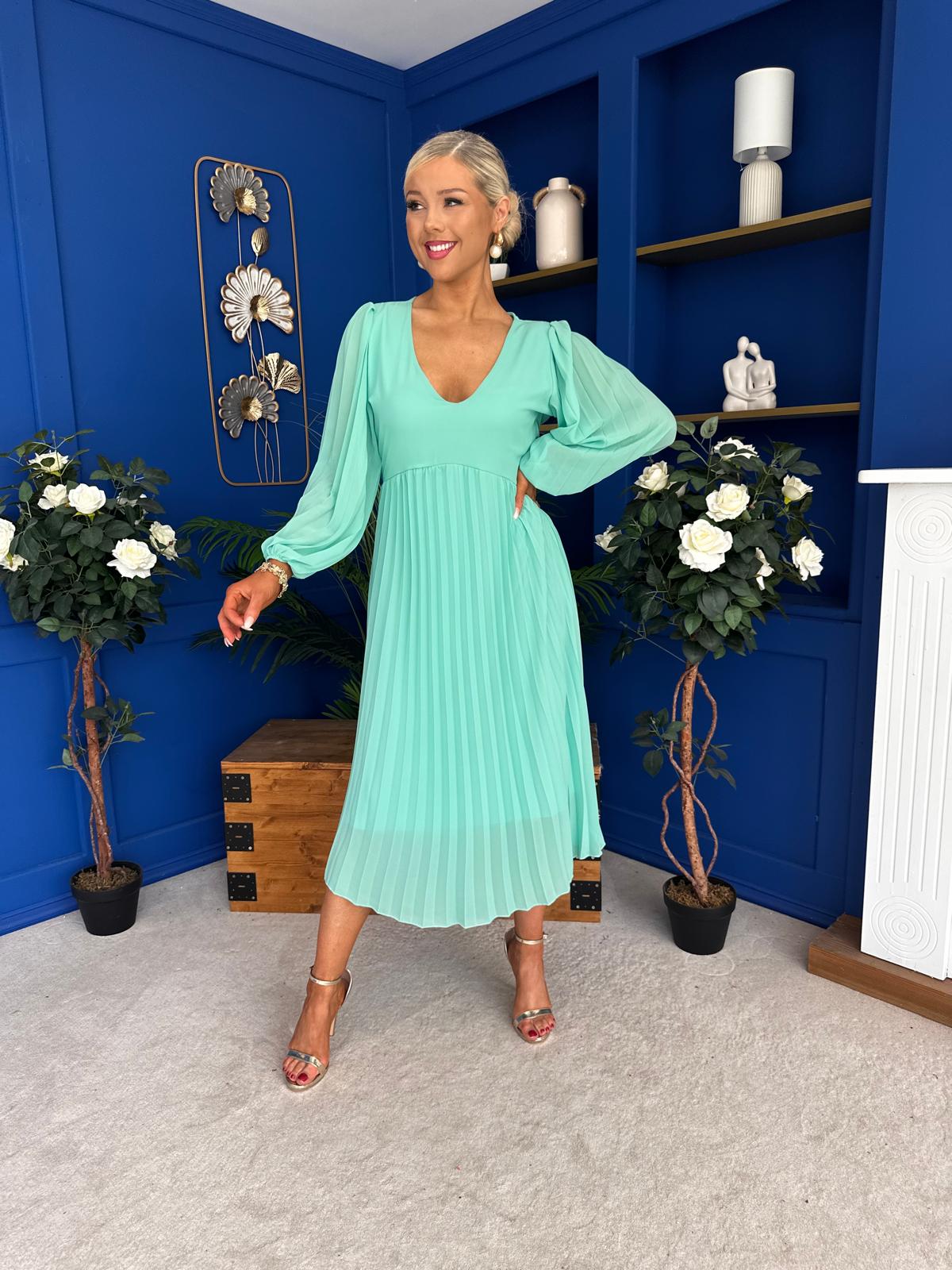 Ciara Pleat Detail Midi Dress Pastel