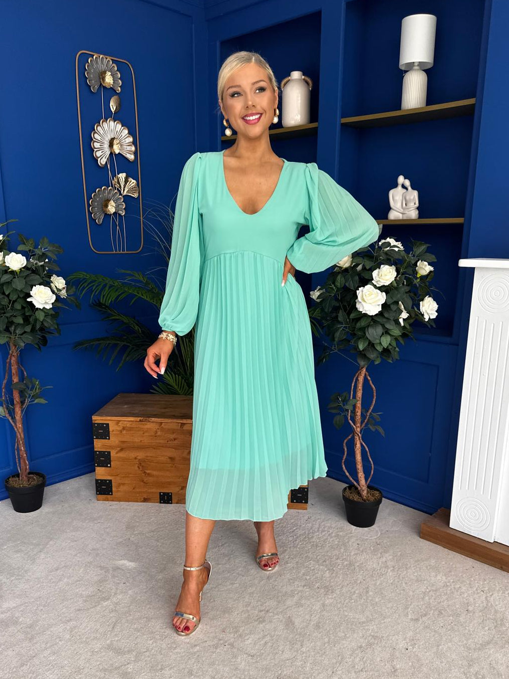 Ciara Pleat Detail Midi Dress Pastel