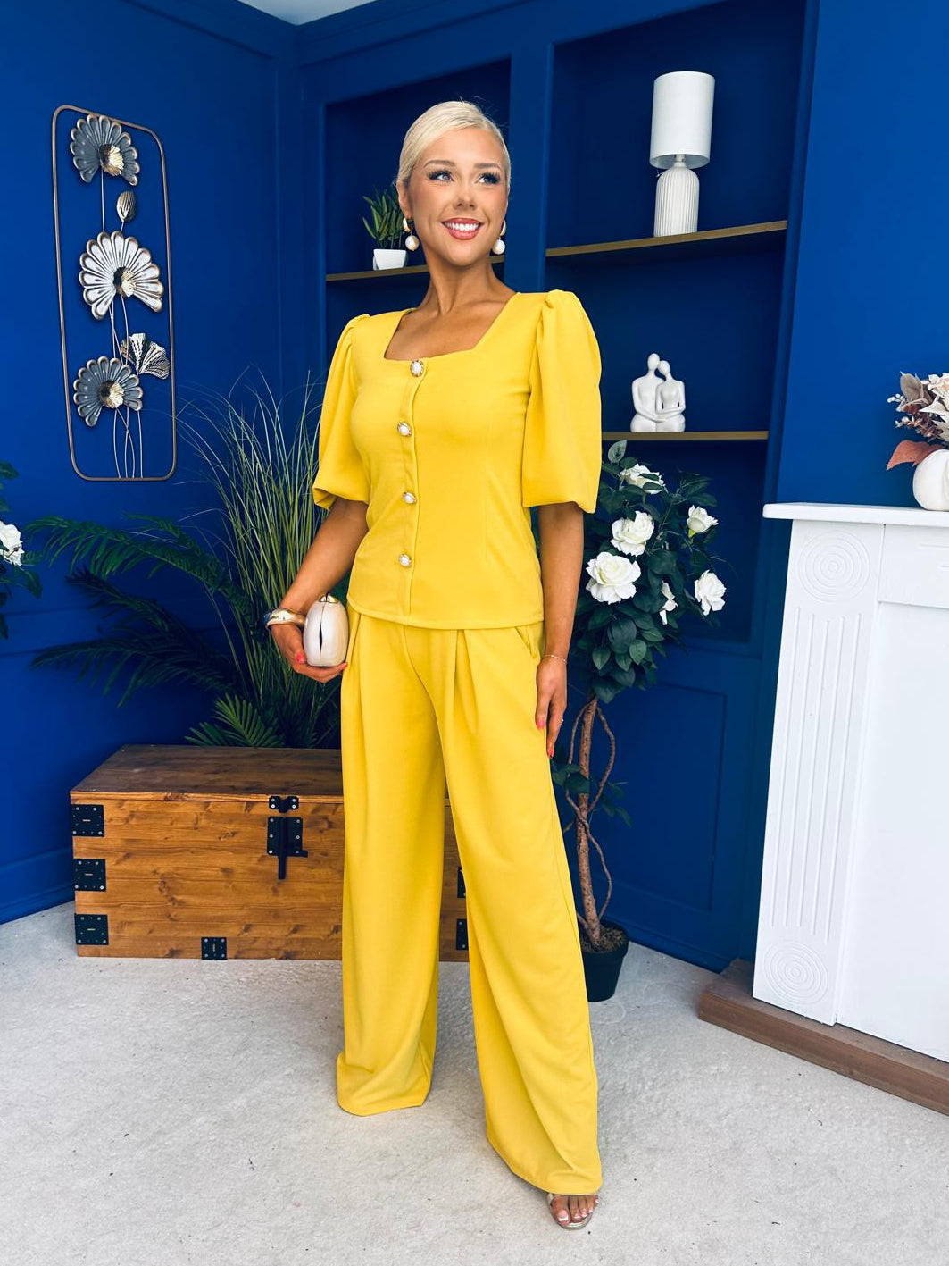 Daniella Detailed Top And Trouser Set Dijon