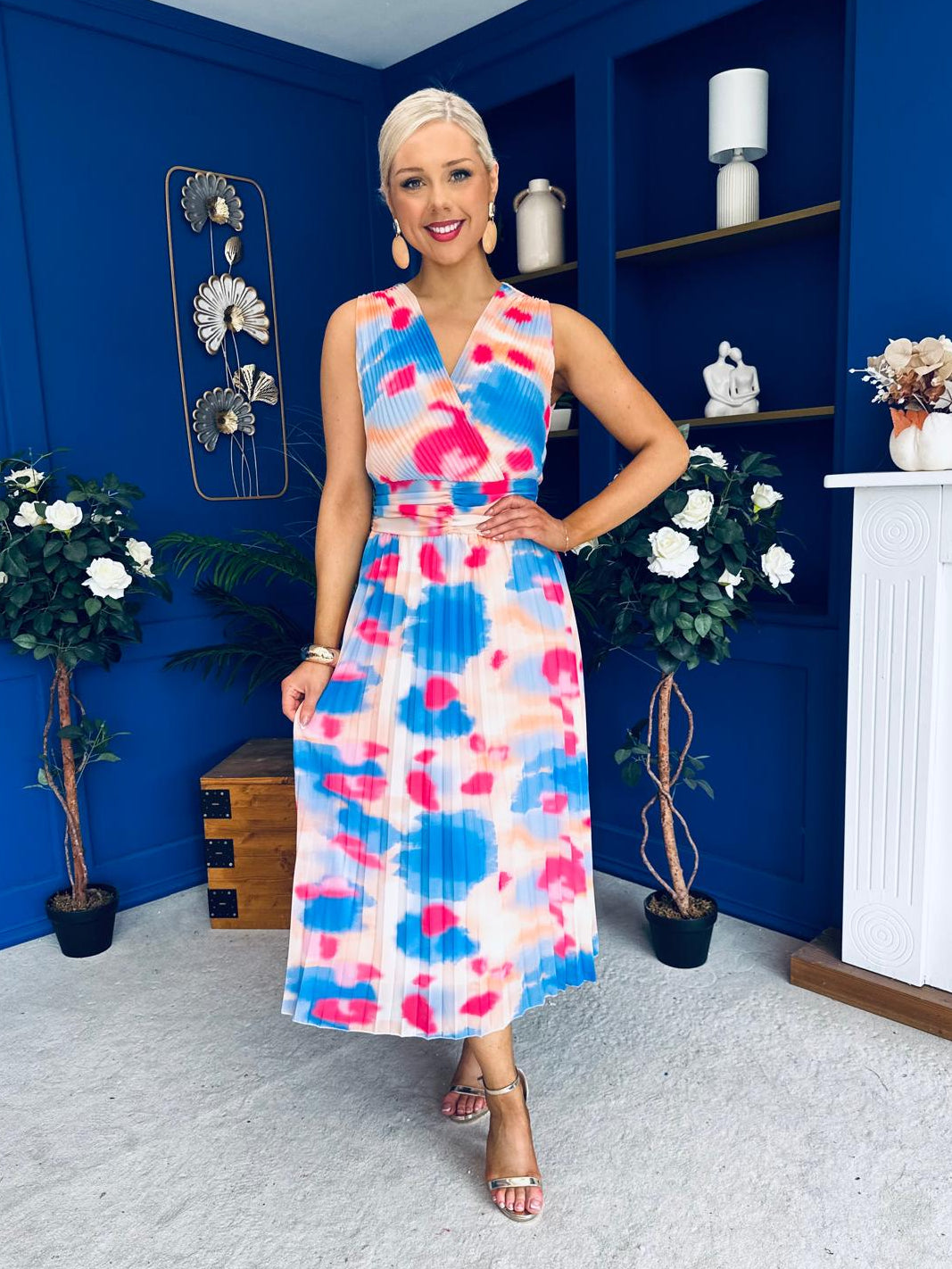 Robyn Pleated Midi Dress Marble Blue