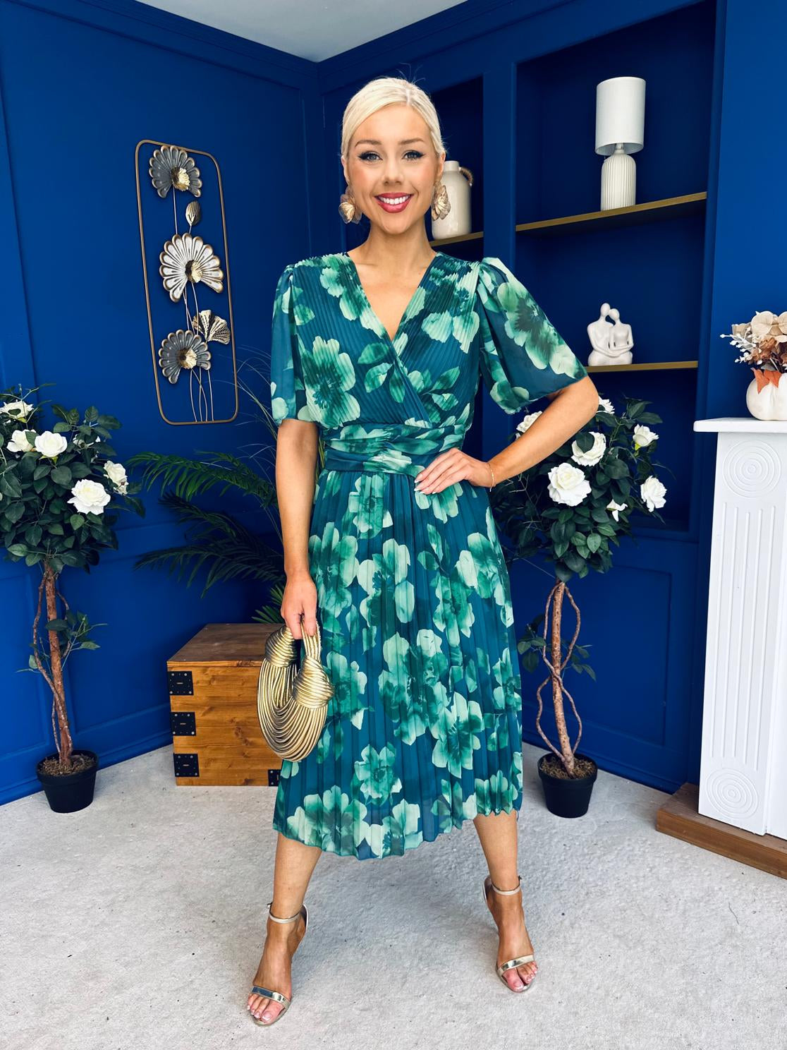 Saorlaith Pleated Midi Dress Floral Green