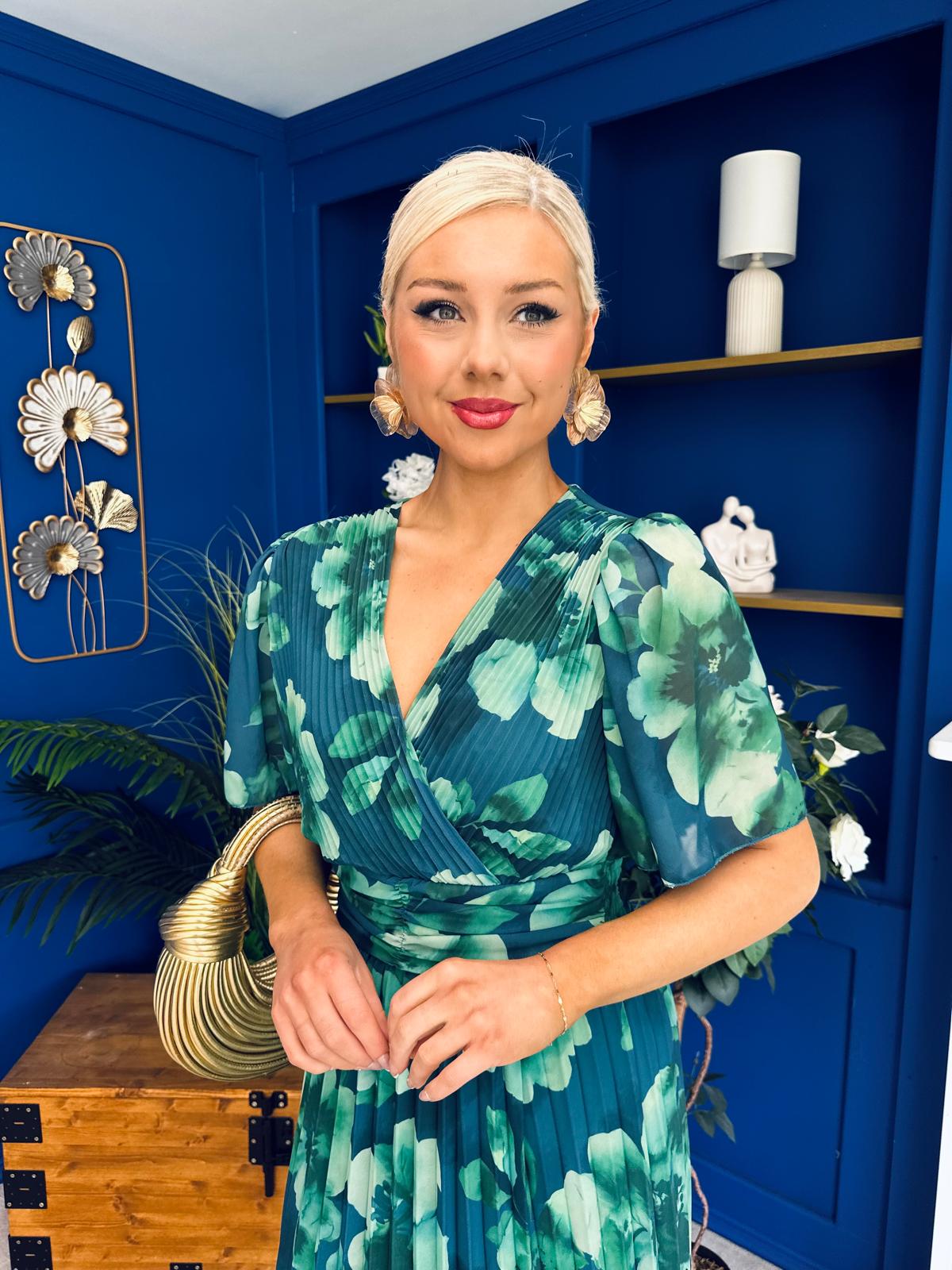 Saorlaith Pleated Midi Dress Floral Green Canella Lane Saorlaith Pleated Midi Dress Floral Green Canella Lane