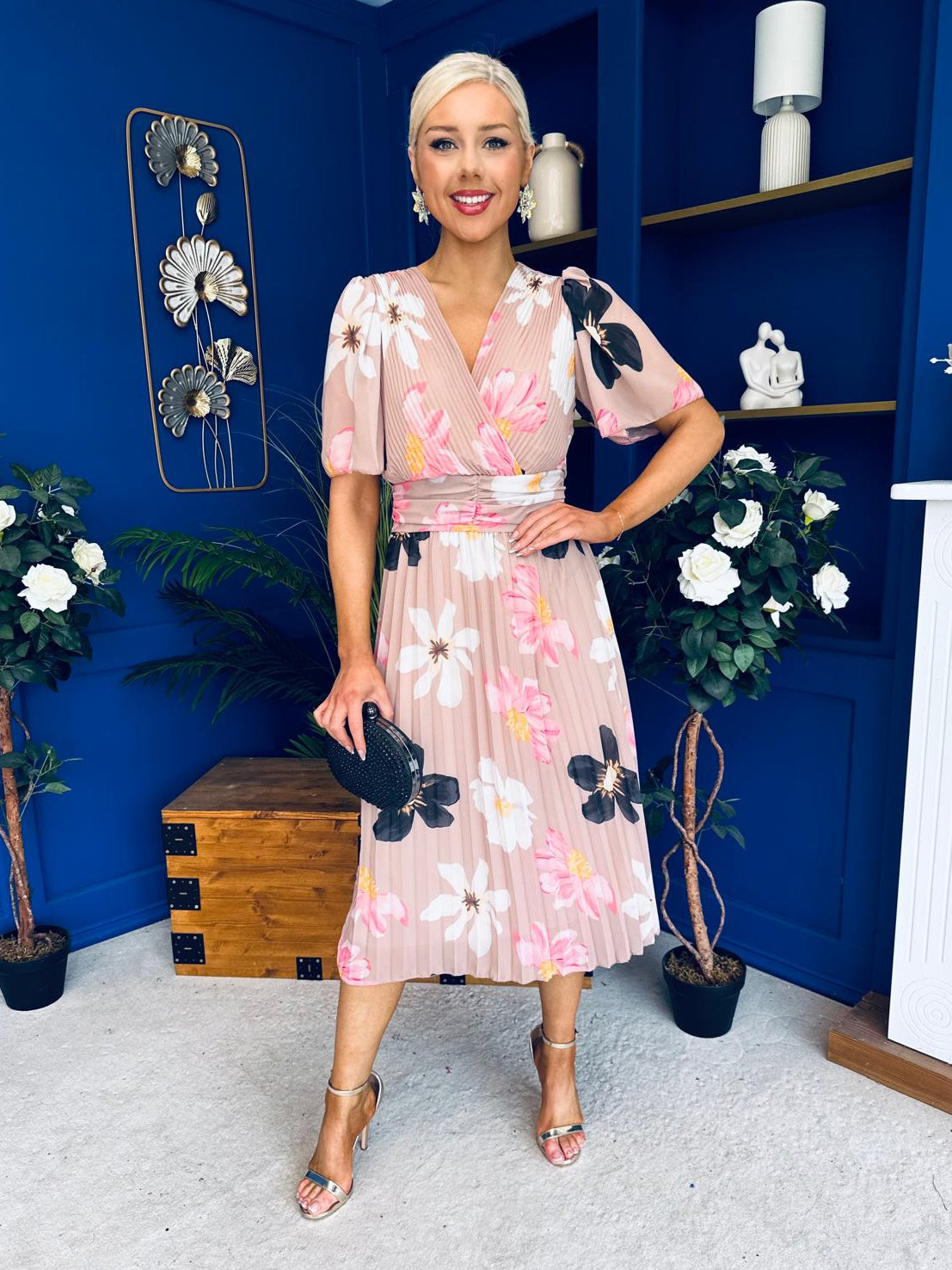 Saorlaith Pleated Midi Dress Floral Taupe