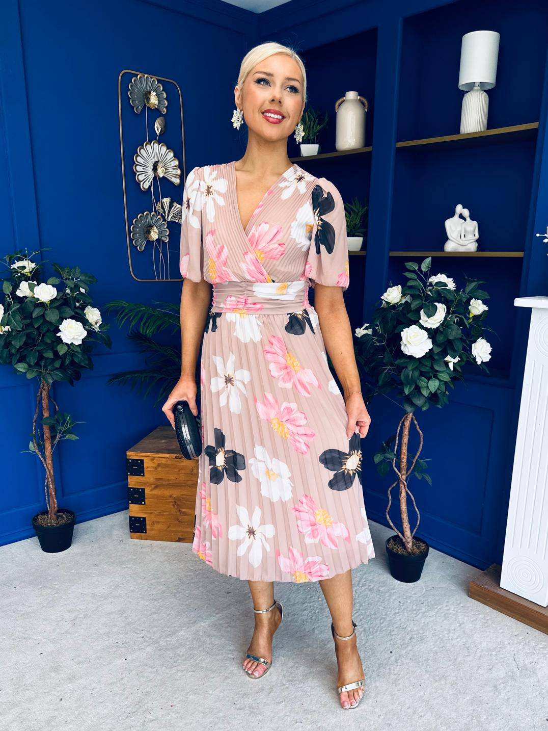 Saorlaith Pleated Midi Dress Floral Taupe