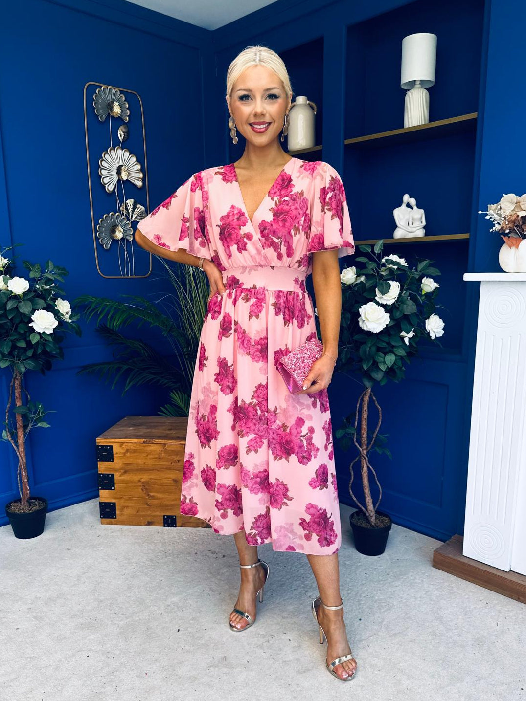 Caelan Banded Midi Dress Floral Pink