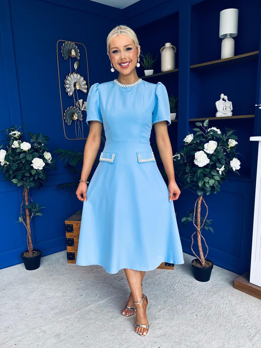 Eleanor Pearl Detail Occasion Midi Dress Pwr Blue