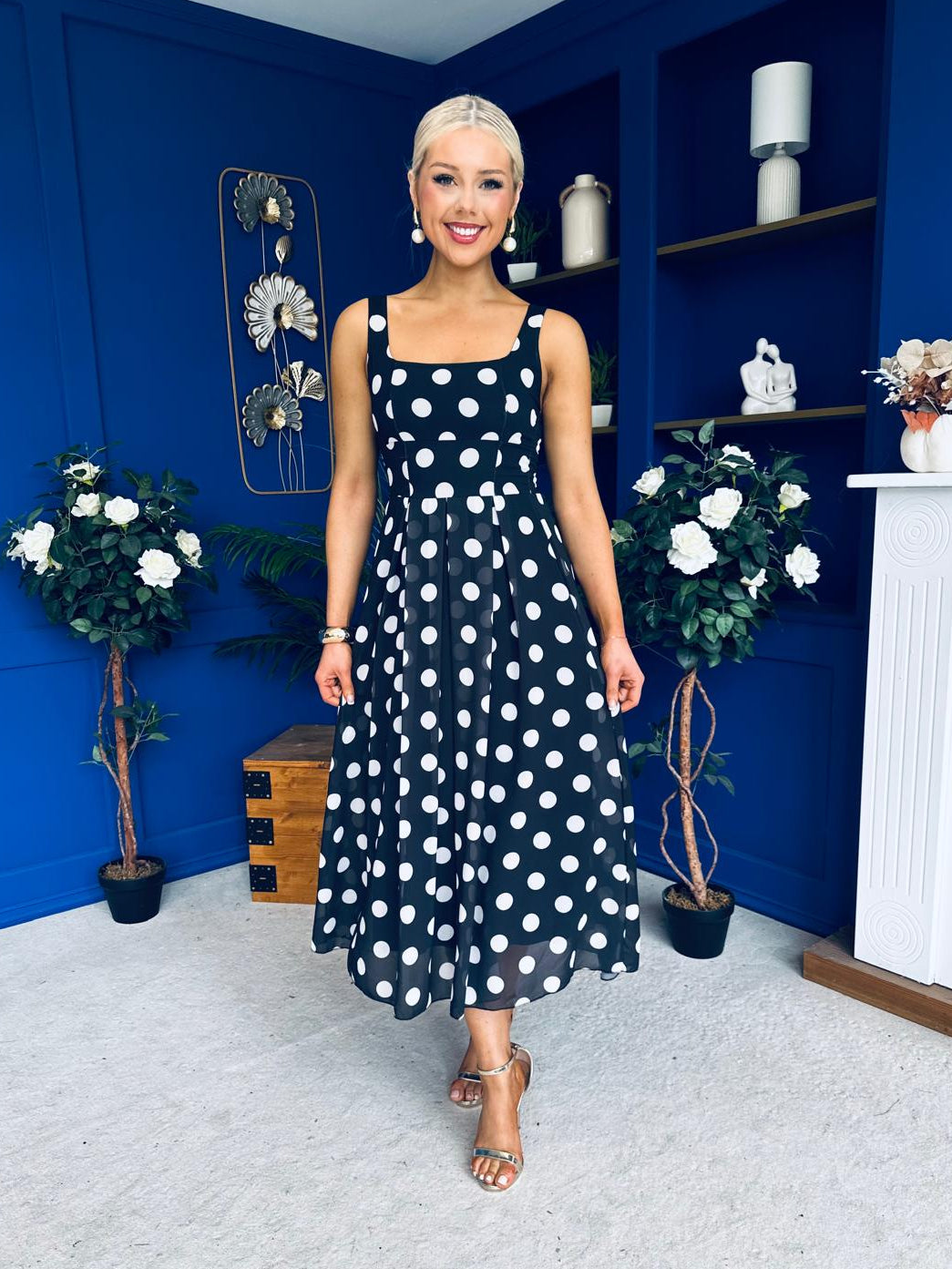 Nadia Sleeveless Midi Dress Polka Black