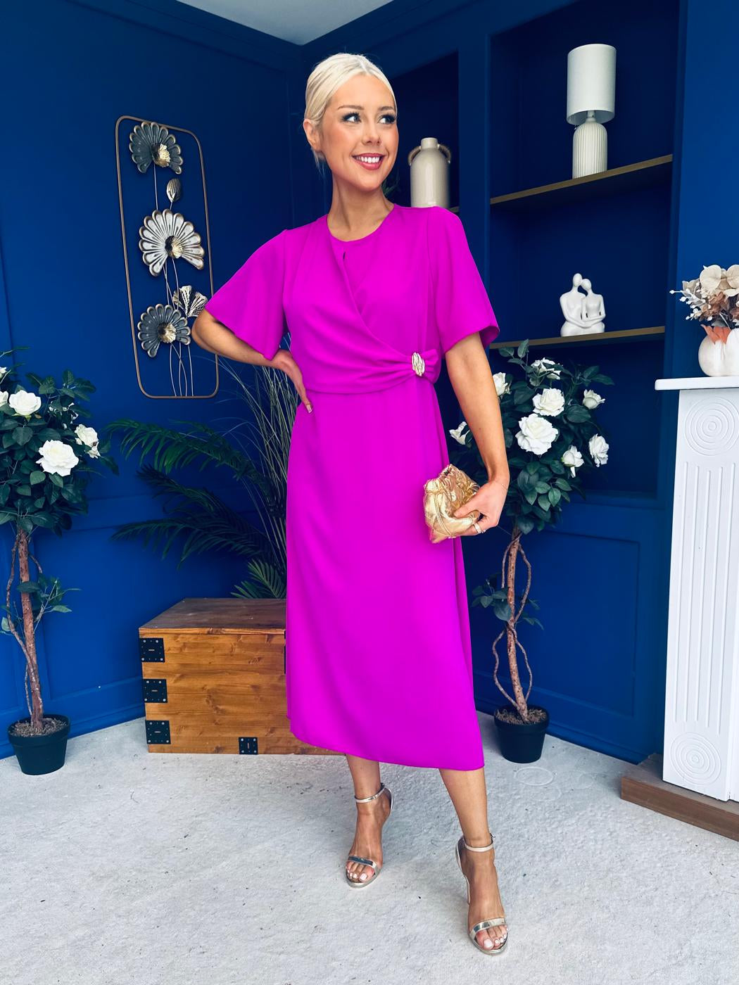 Naomi Gold Clasp Detailed Midi Dress Orchid