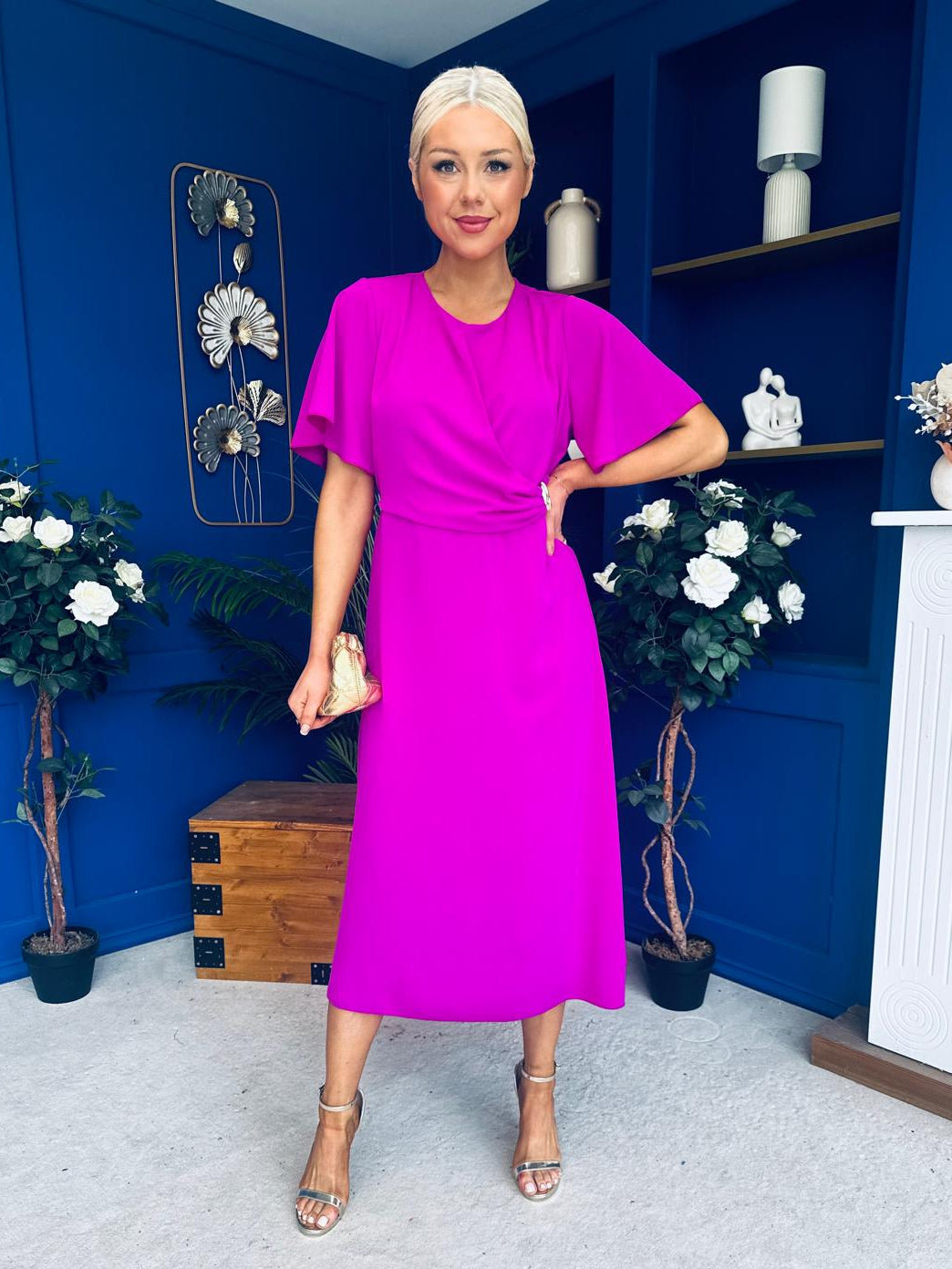Naomi Gold Clasp Detailed Midi Dress Orchid