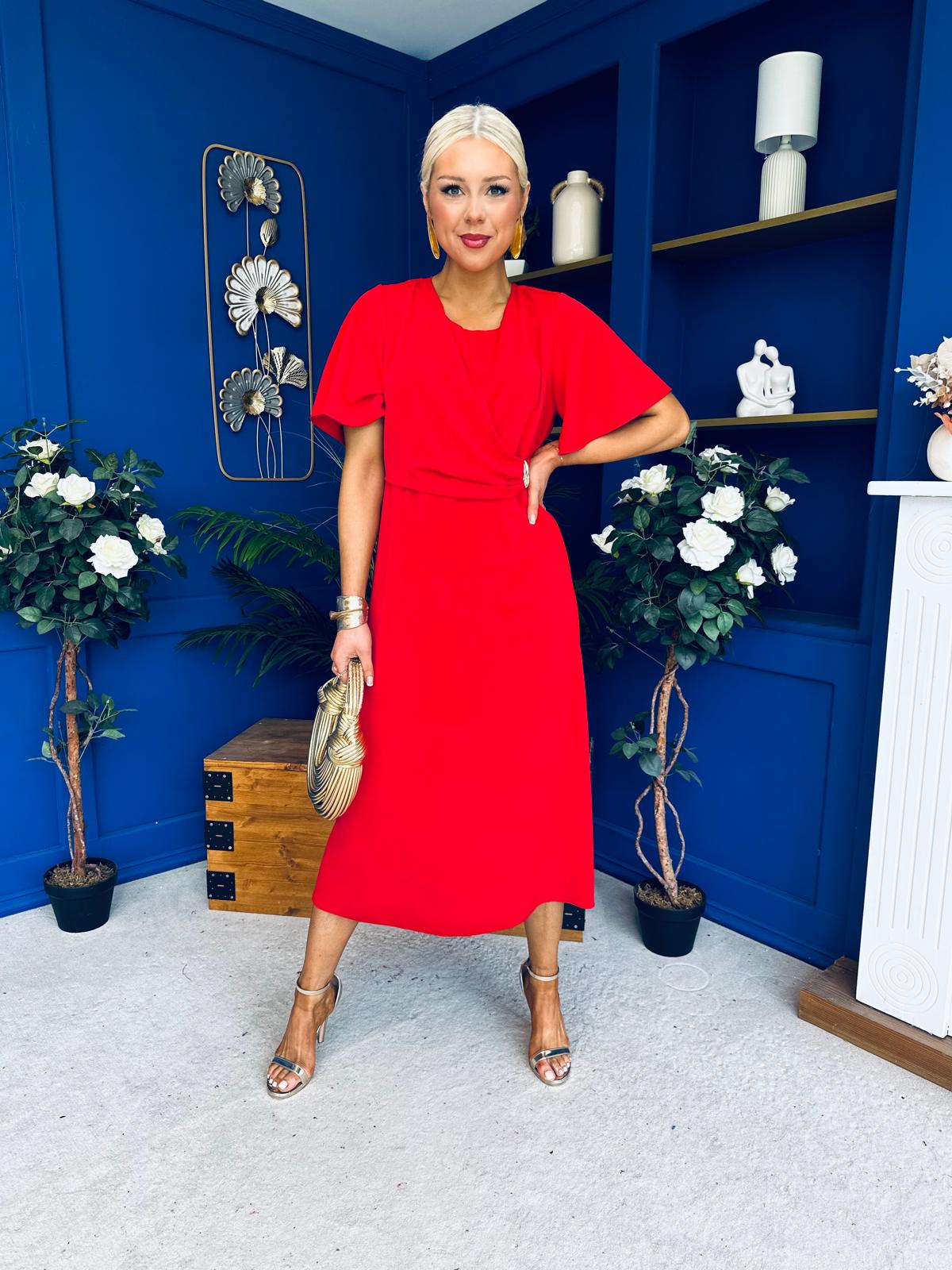 Naomi Gold Clasp Detailed Midi Dress Red