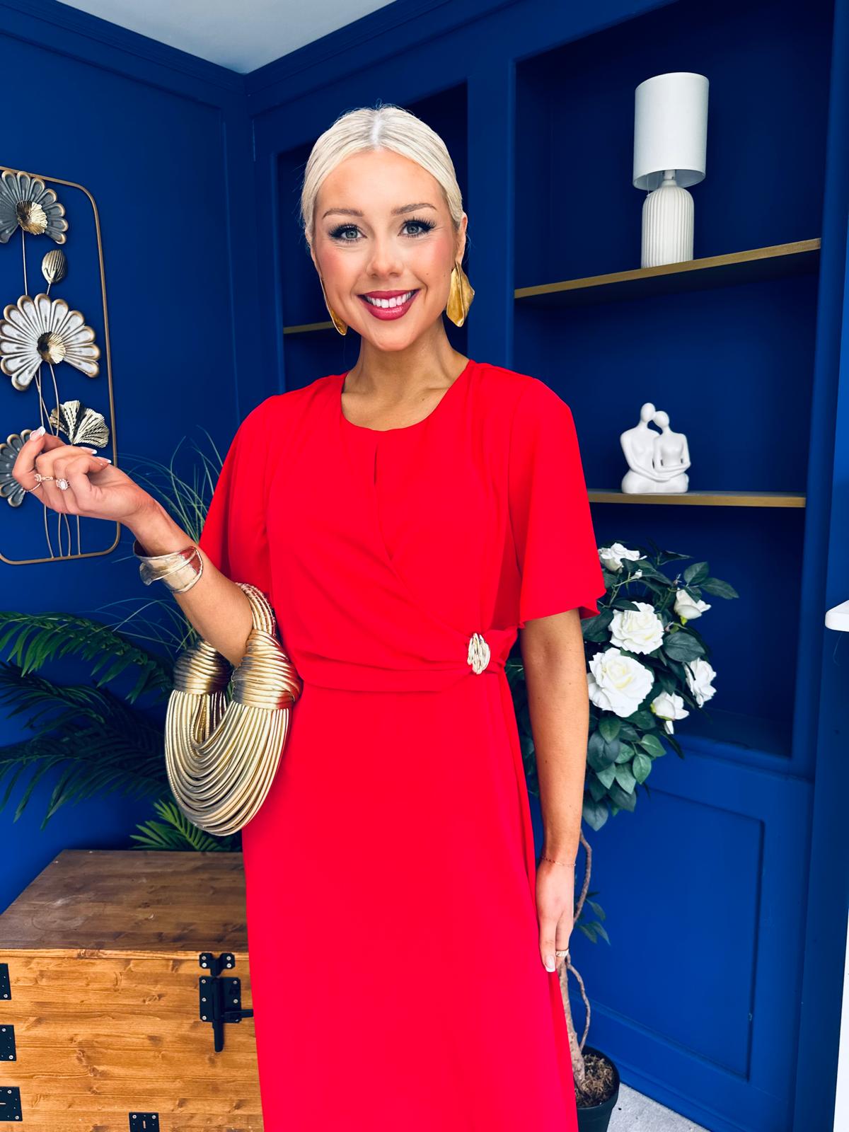 Naomi Gold Clasp Detailed Midi Dress Red