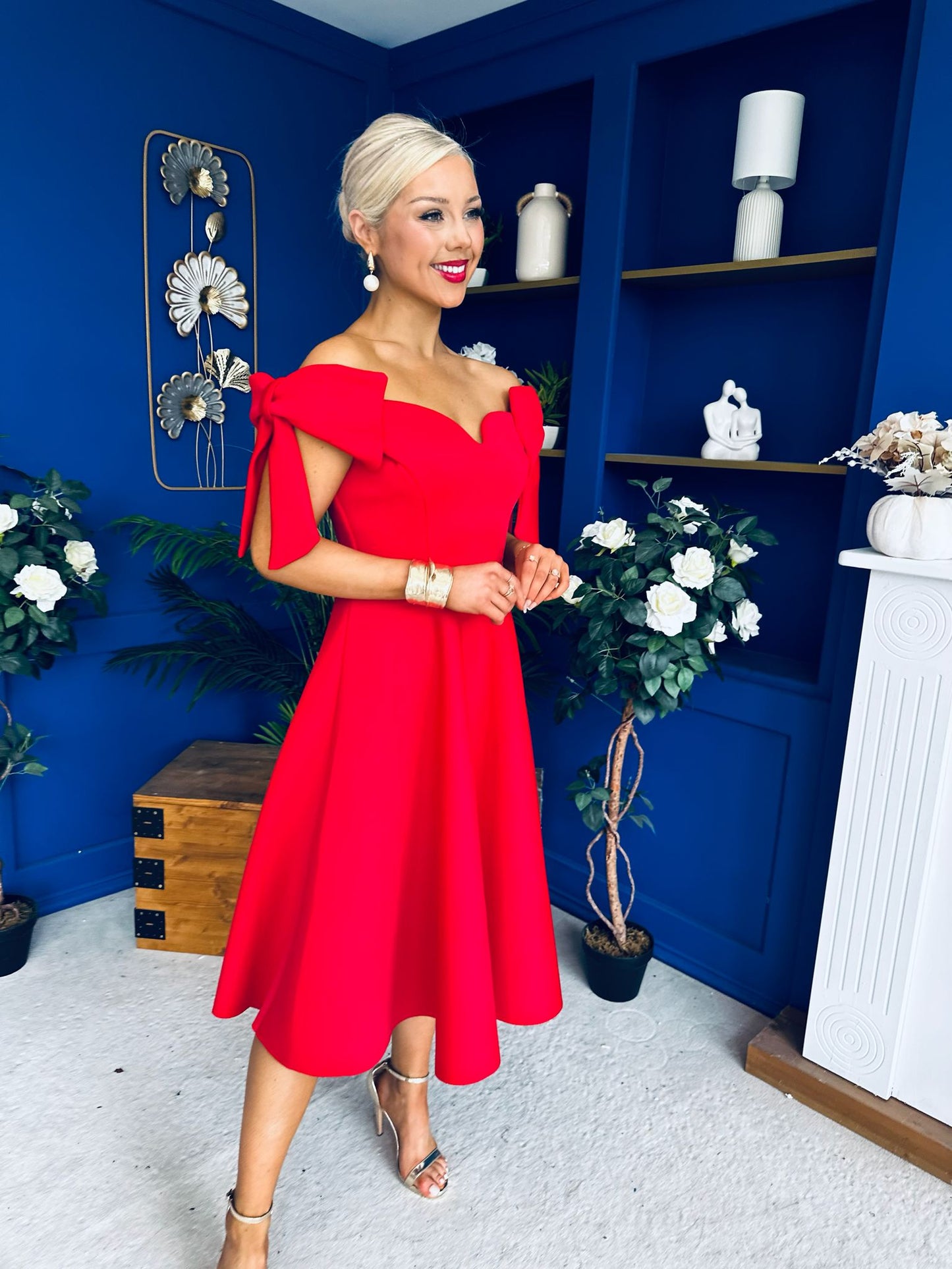 Leanne Bardot Detailed Occasion Dress Red