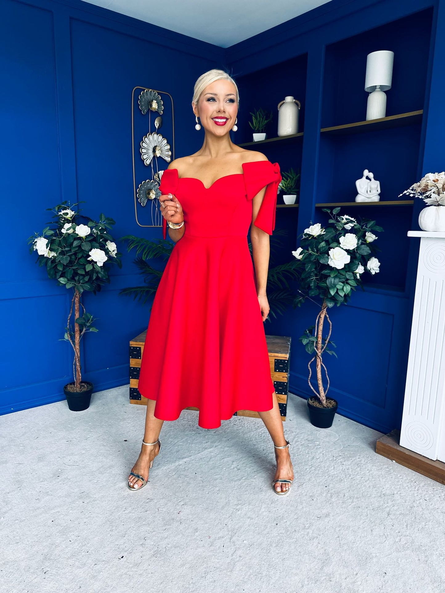 Leanne Bardot Detailed Occasion Dress Red