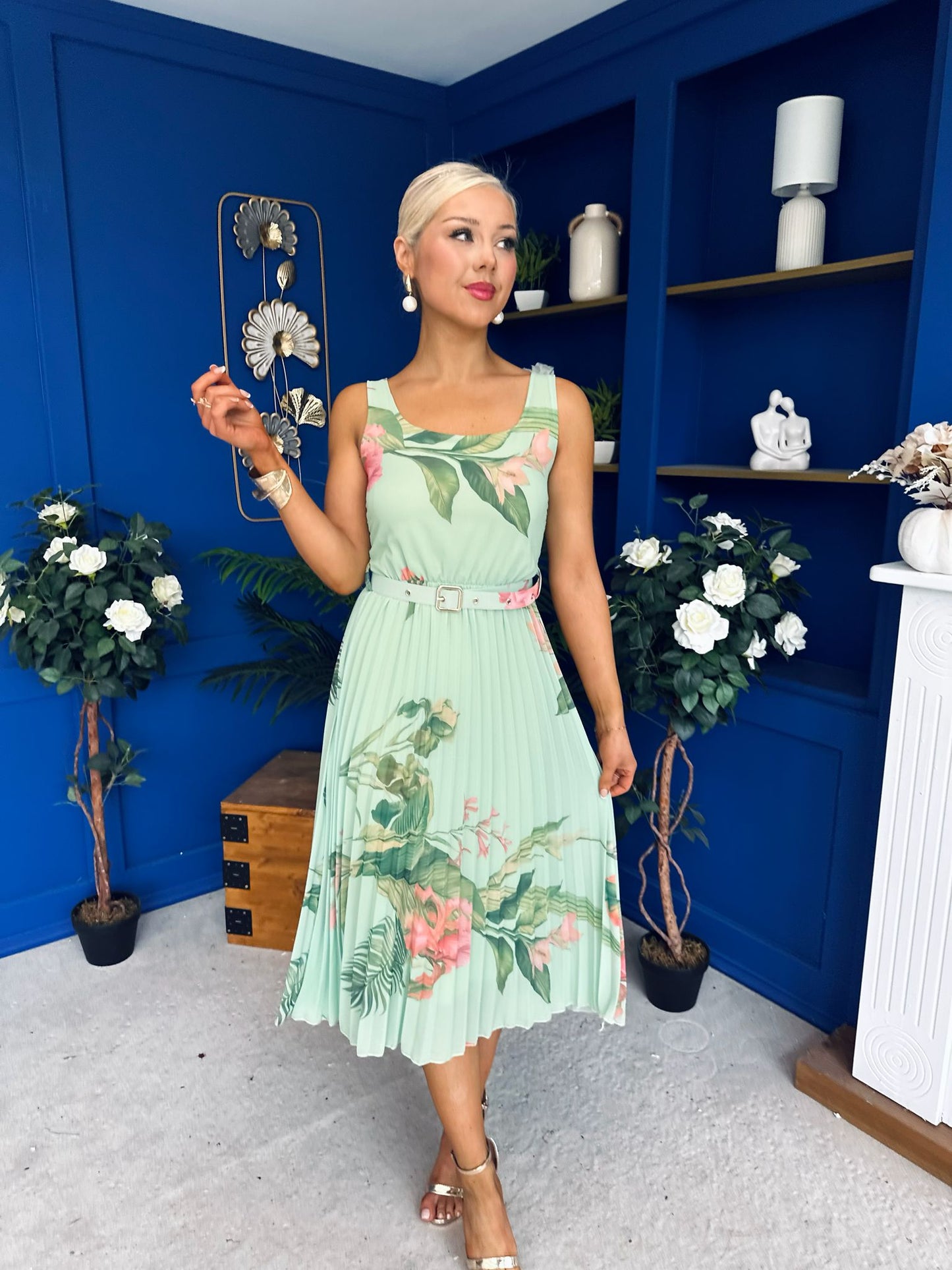 Sorcha Pleated Midi Dress Floral Pastel
