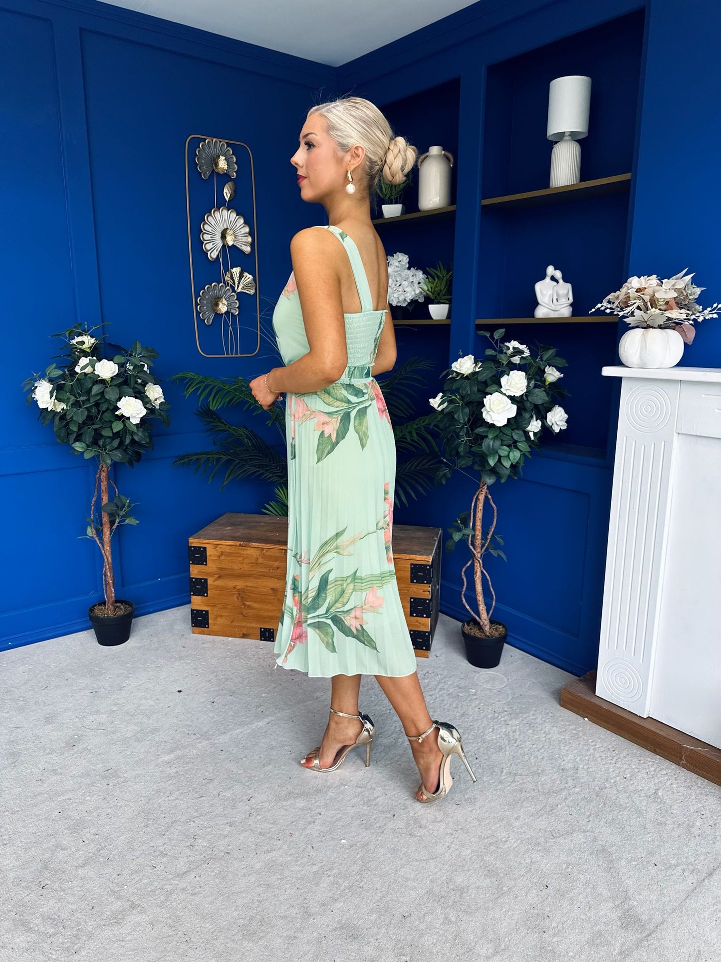 Sorcha Pleated Midi Dress Floral Pastel