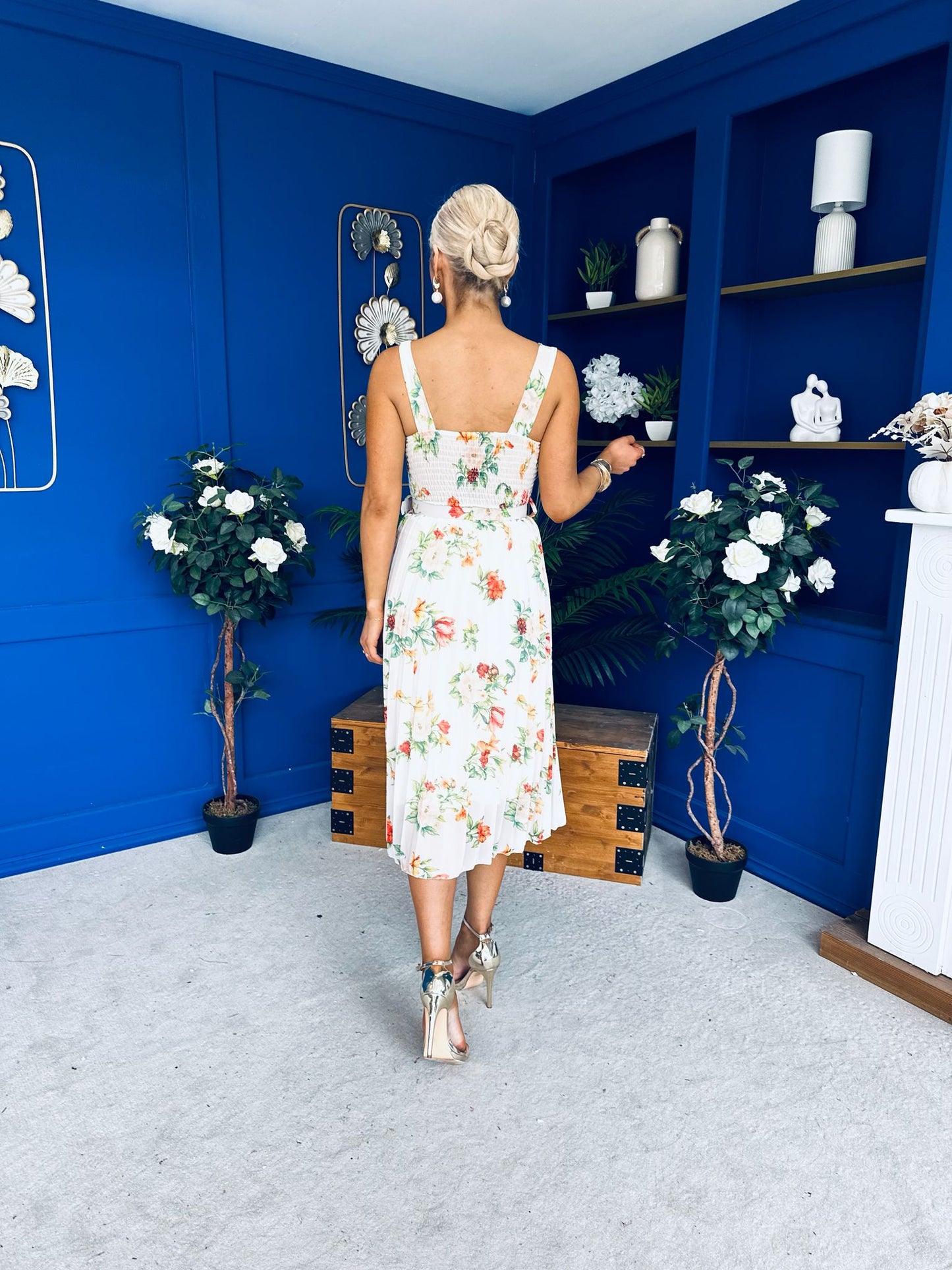 Sorcha Pleated Midi Dress Floral Cream
