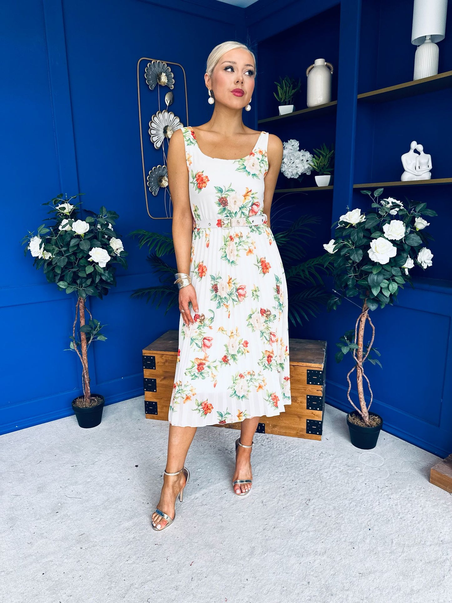 Sorcha Pleated Midi Dress Floral Cream