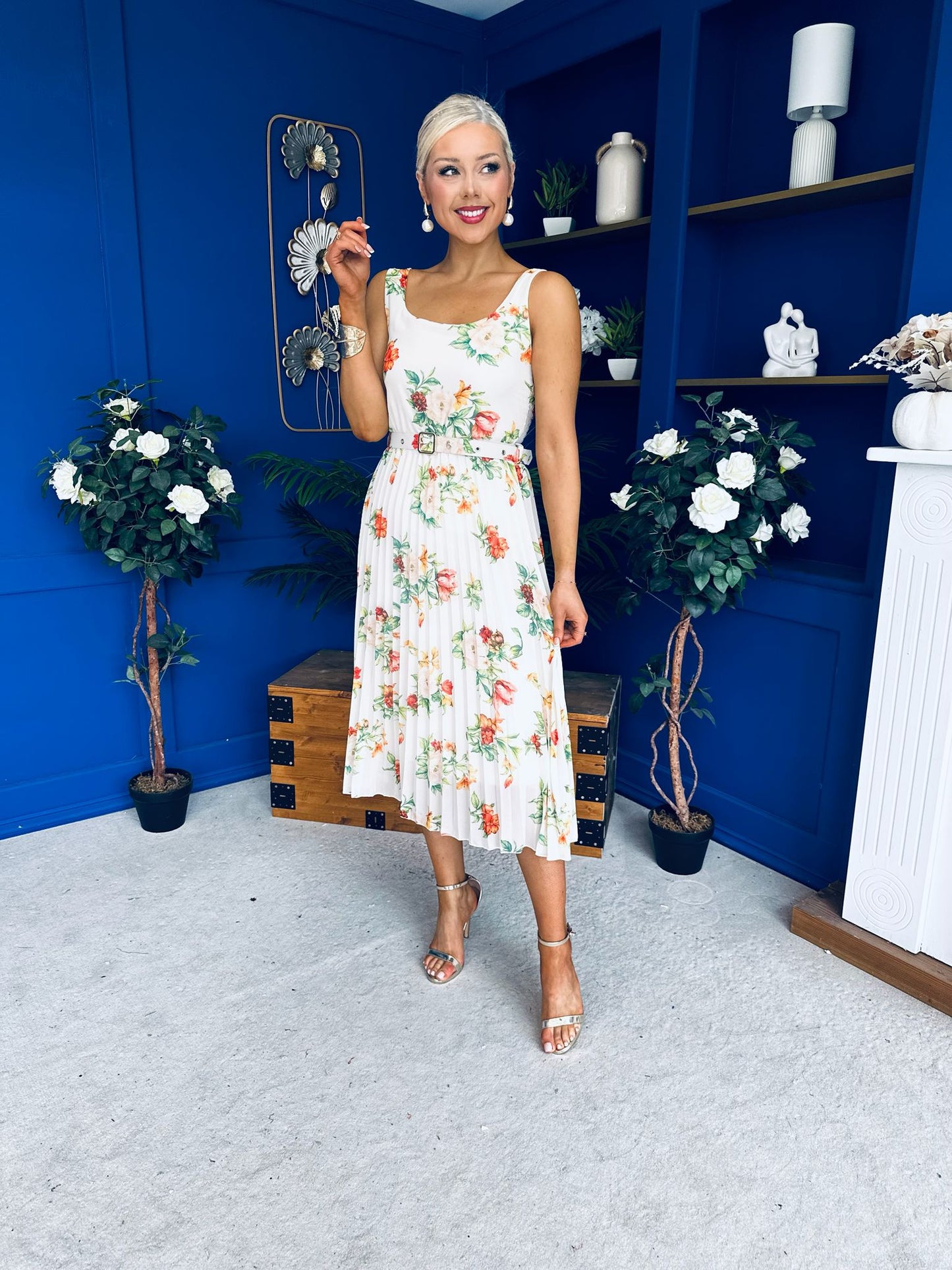 Sorcha Pleated Midi Dress Floral Cream