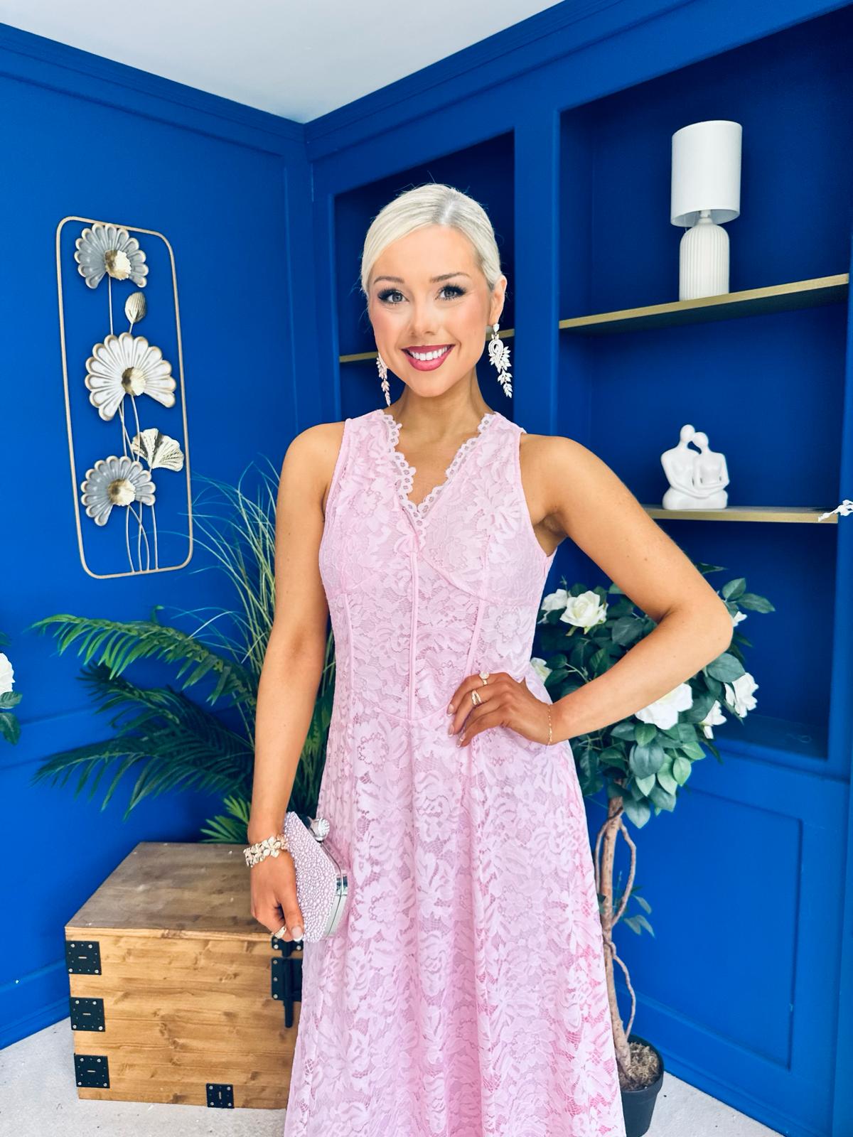 Catalina Detailed Lace Occasion Dress Pink