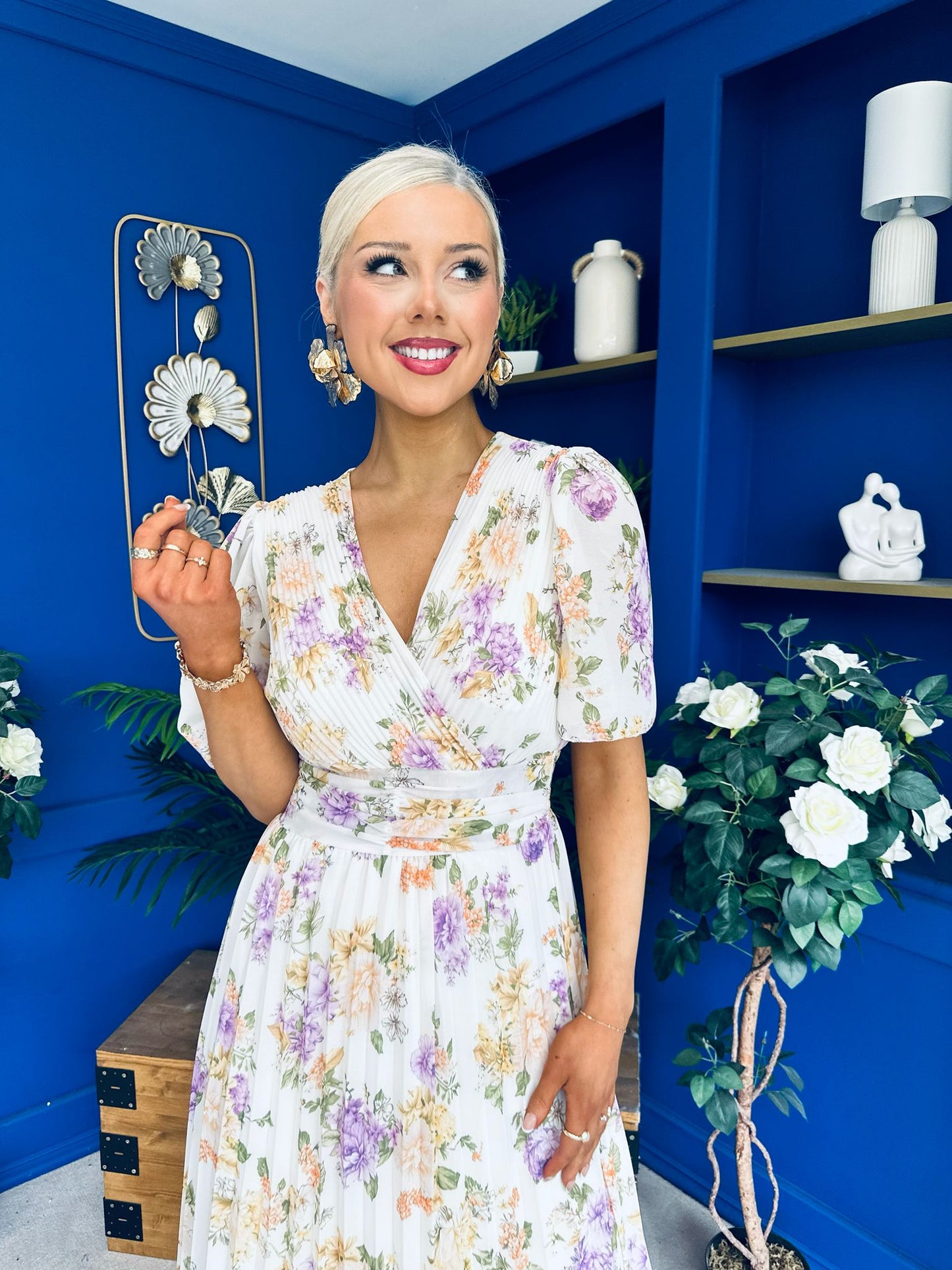 Kaylee Pleated Midi Dress Floral Cream