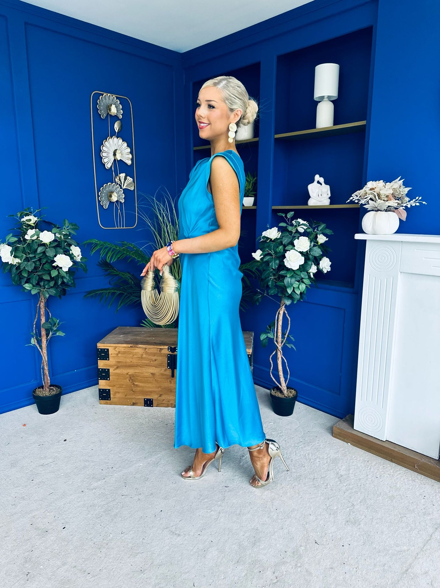 Penny Twist Detailed Midi Satin Dress Cyan Blue