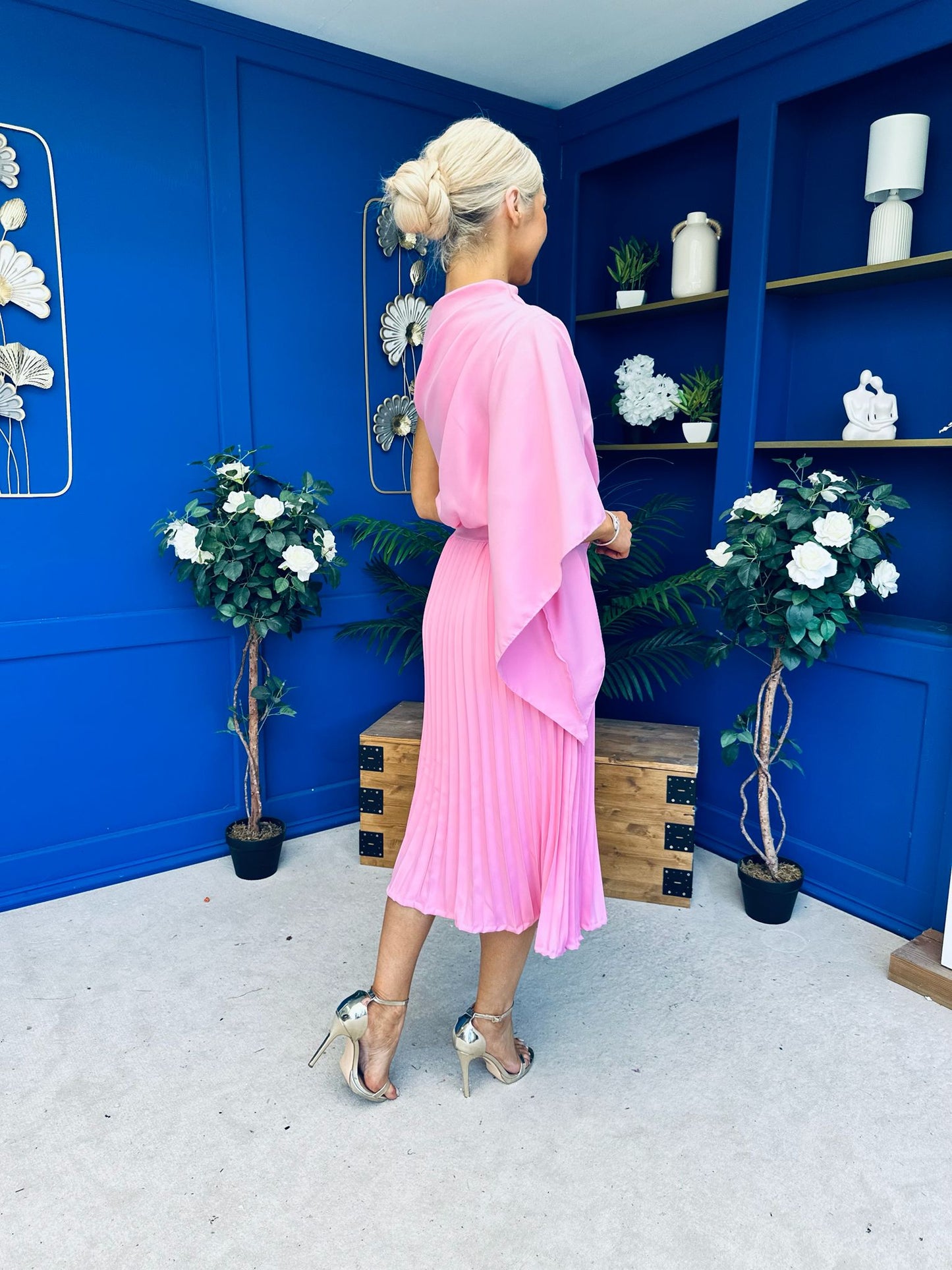 Arabella Pleated Occasion Midi Dress Baby Pink
