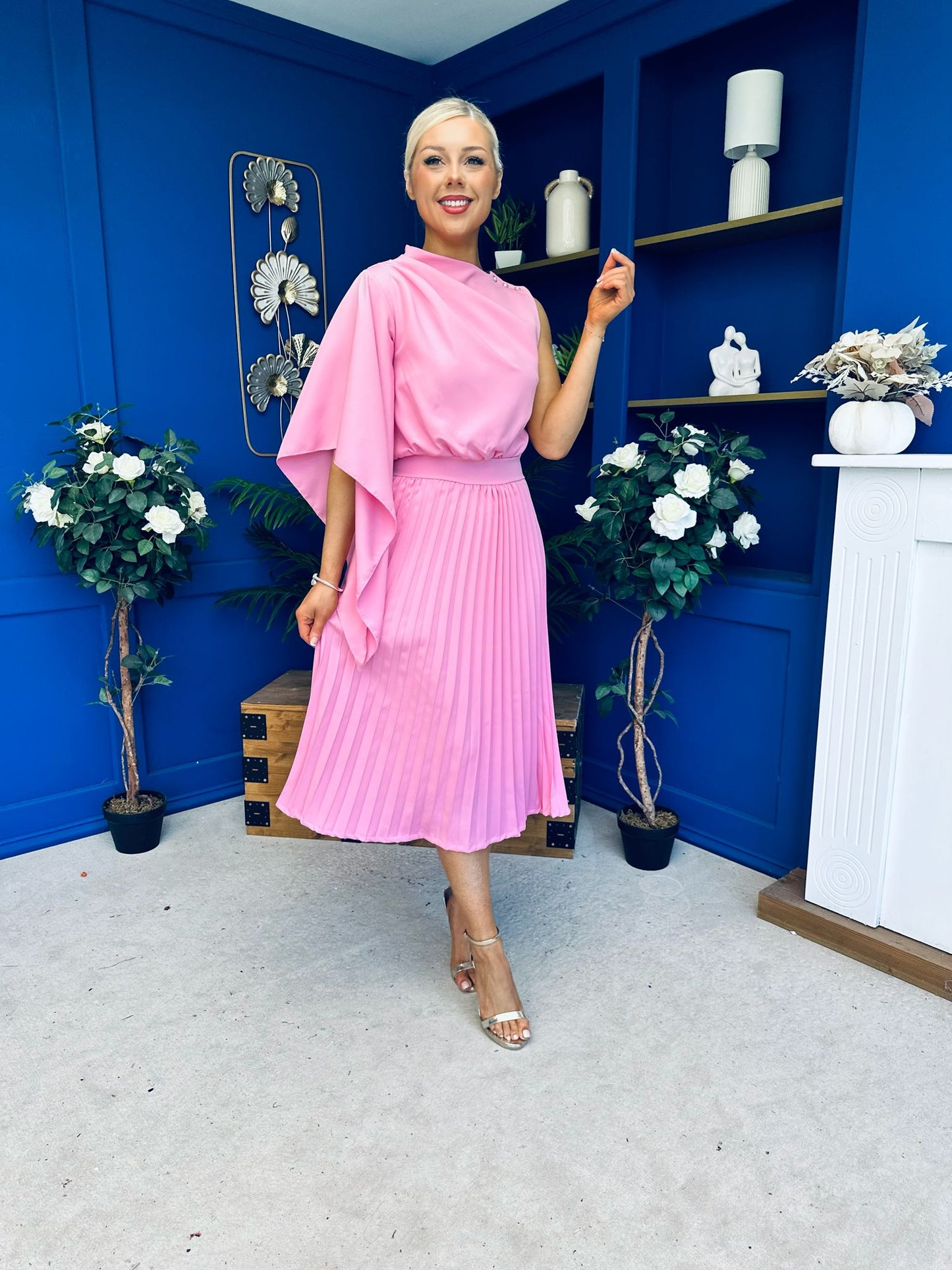 Arabella Pleated Occasion Midi Dress Baby Pink