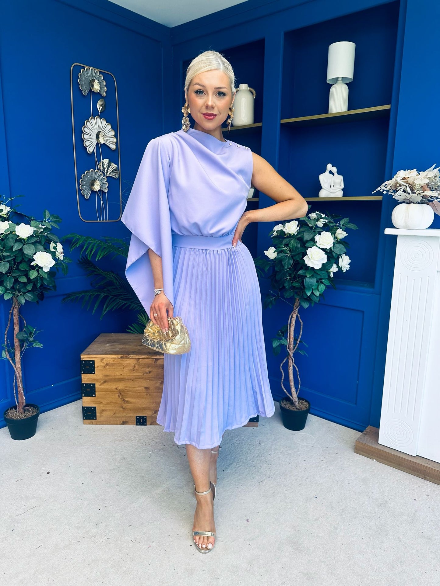 Arabella Pleated Occasion Midi Dress Lilac