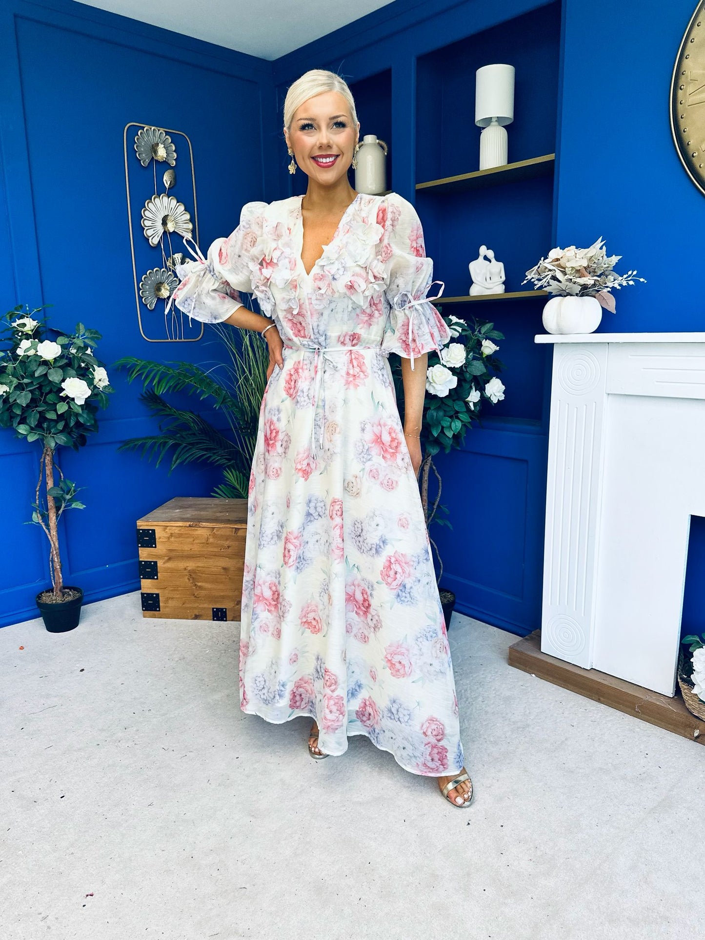Holly 3D Floral Detailed Occasion Dress Floral Butter Cream