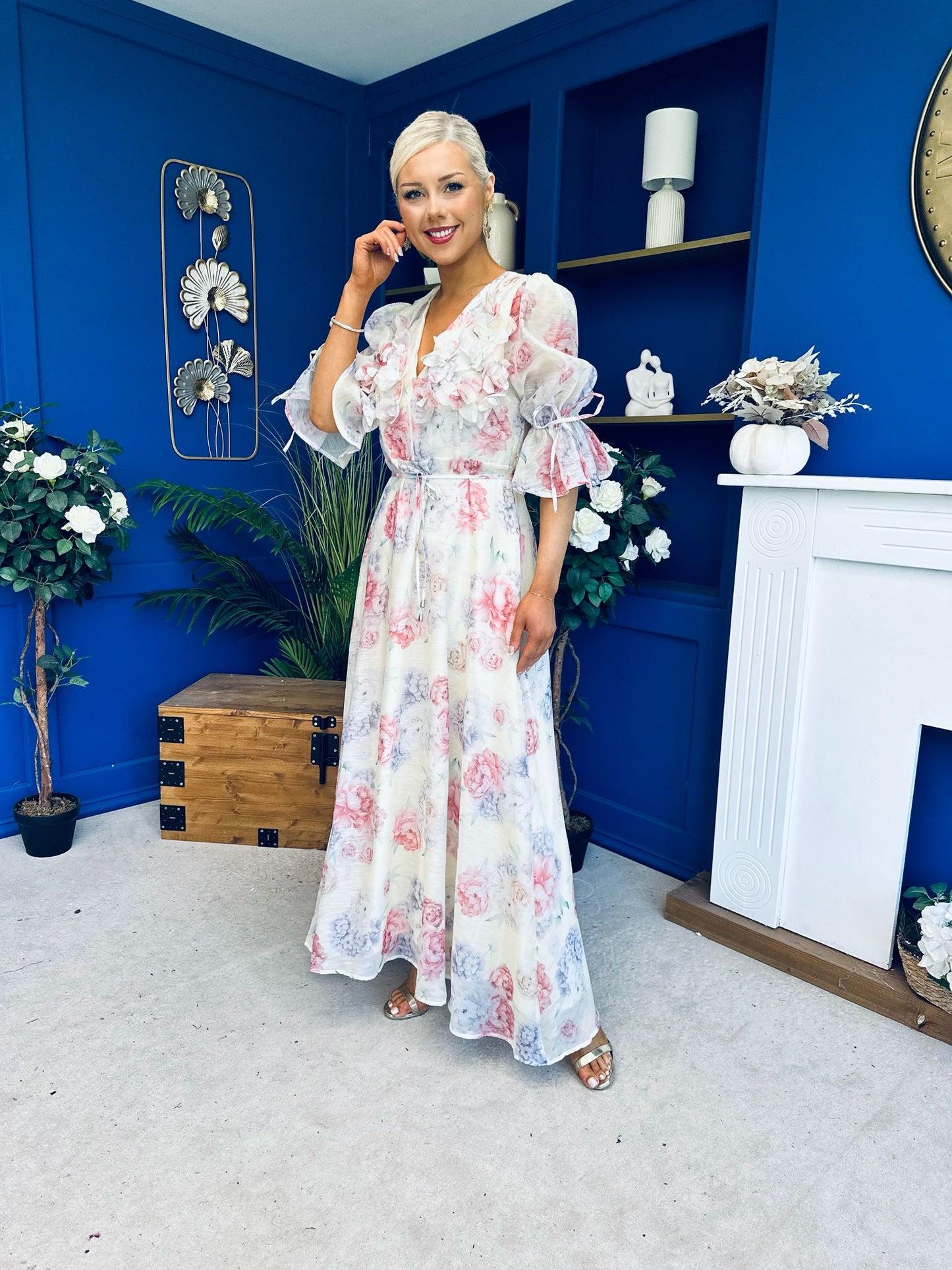 Holly 3D Floral Detailed Occasion Dress Floral Butter Cream