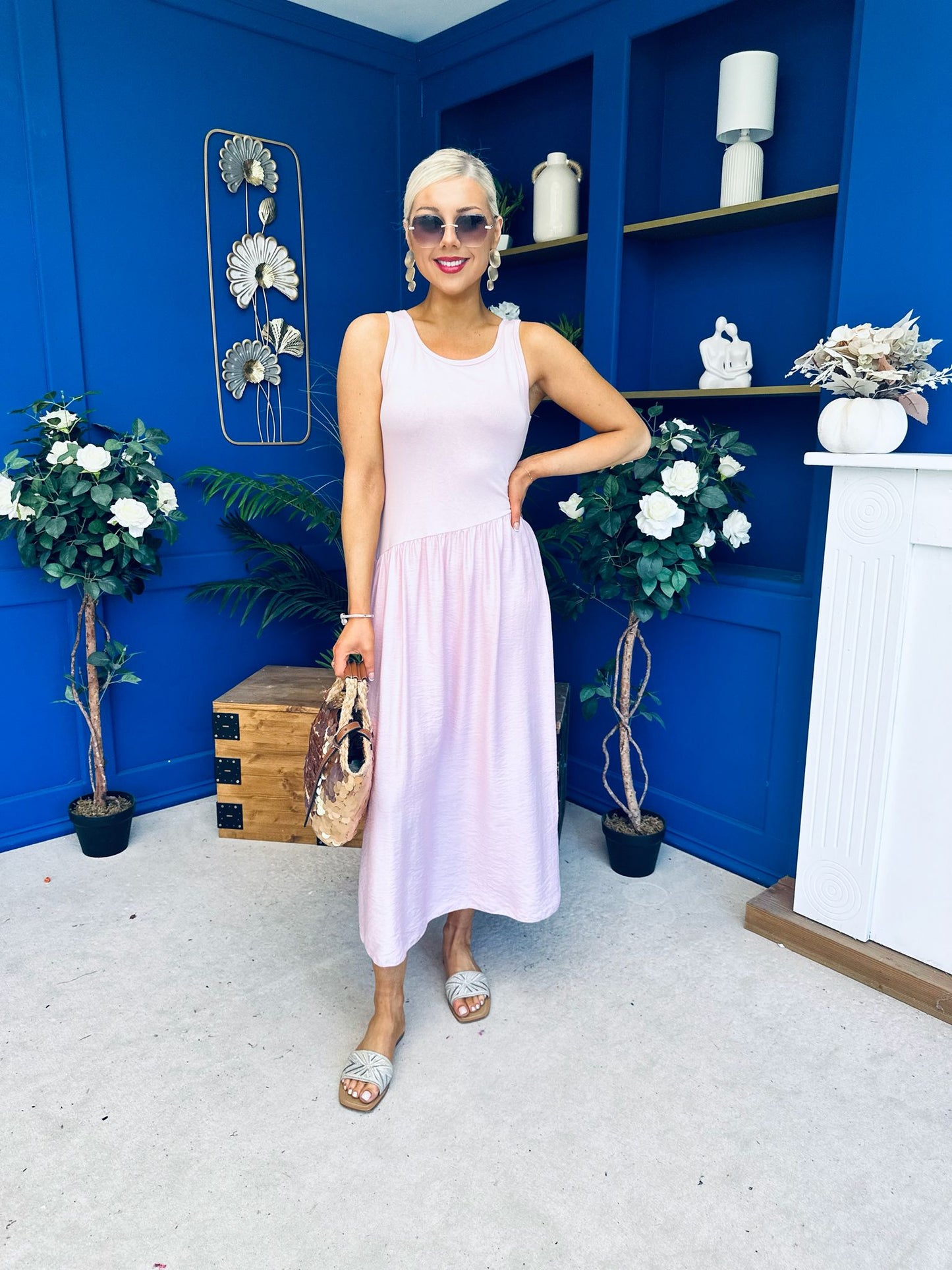 Dorris Detailed Midi Dress Pink