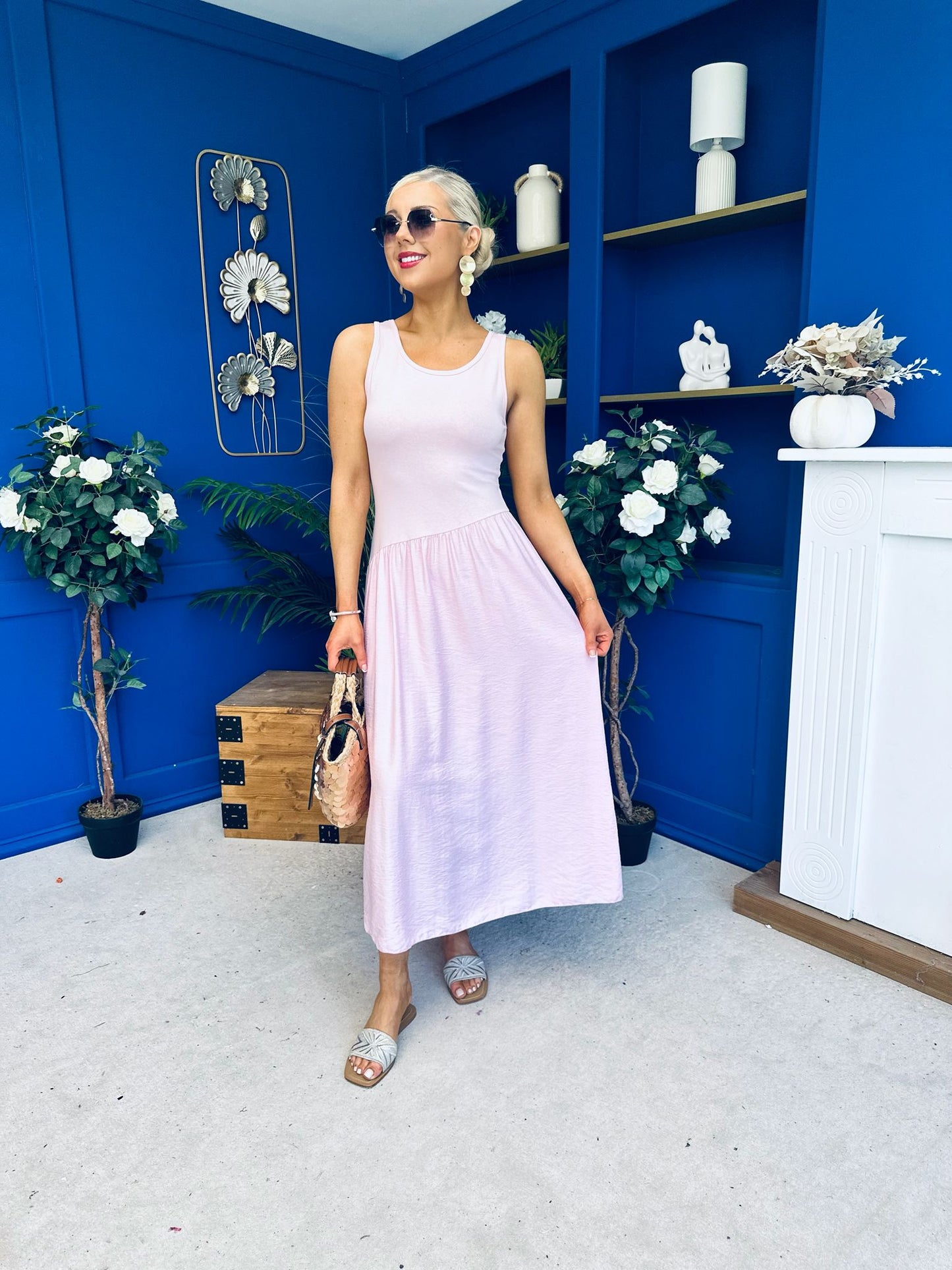 Dorris Detailed Midi Dress Pink