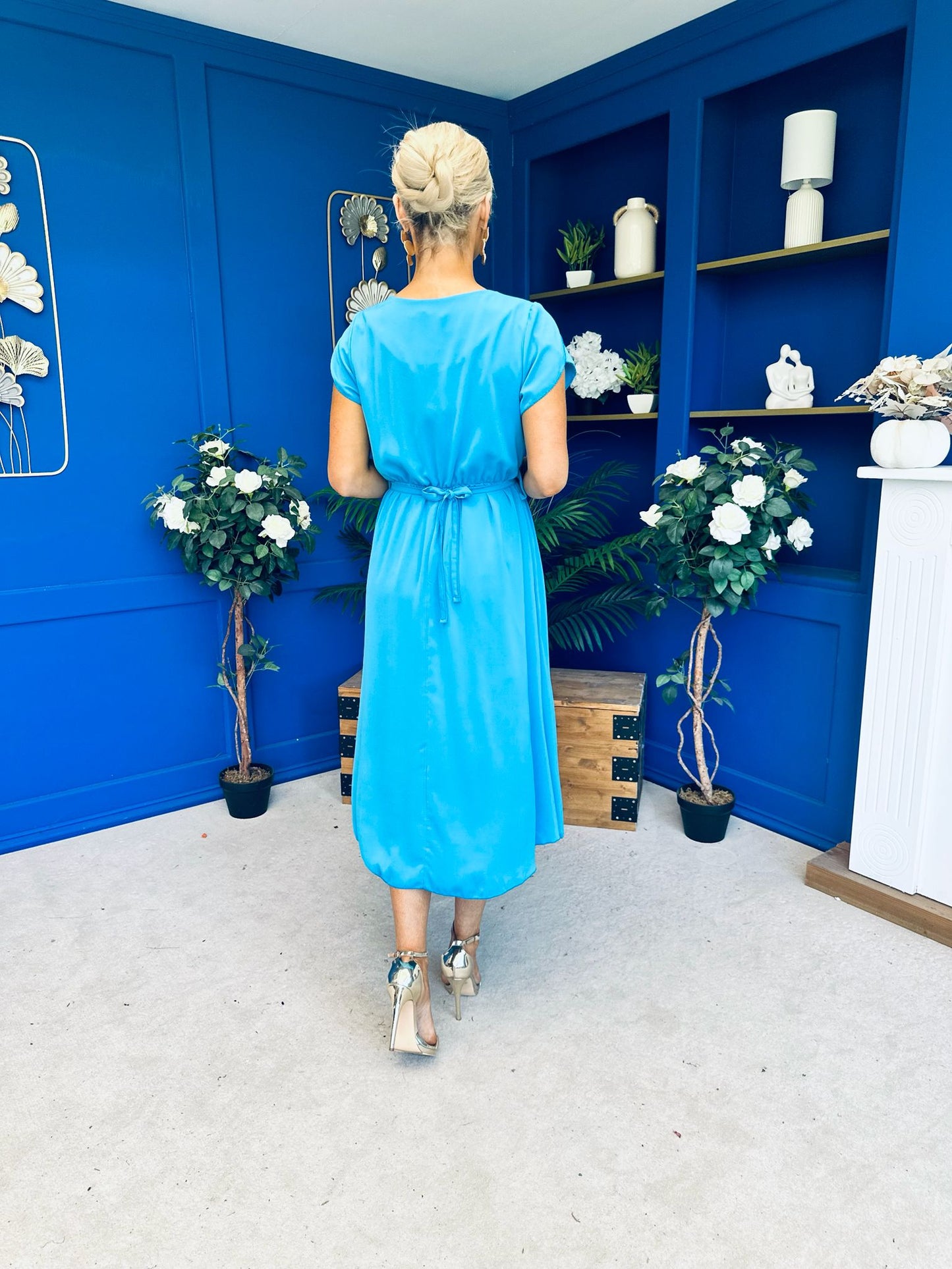 Sadie Gold Belt Detail Midi Dress Cyan