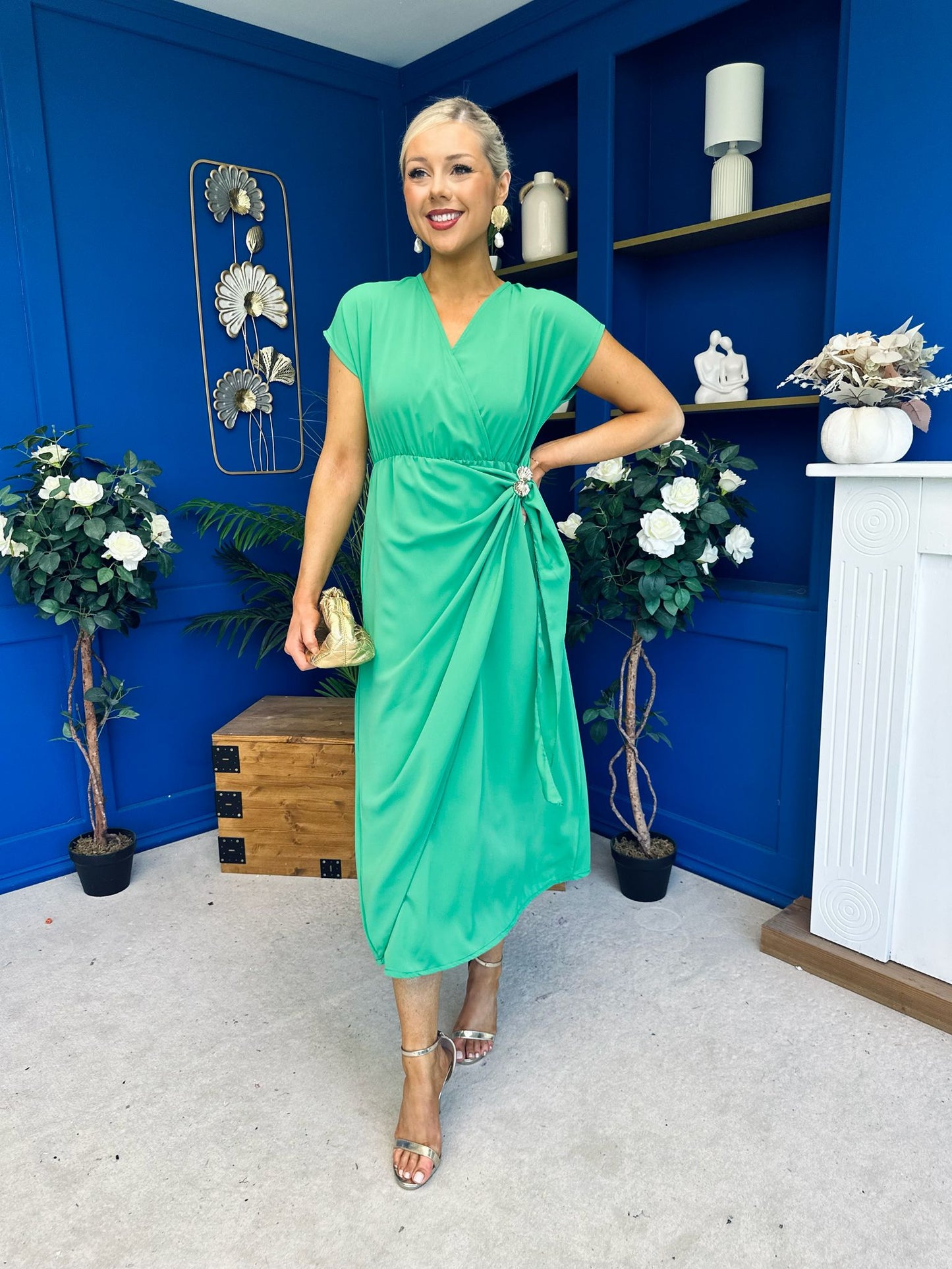 Opal Gold Clasp Detailed Midi Dress Emerald