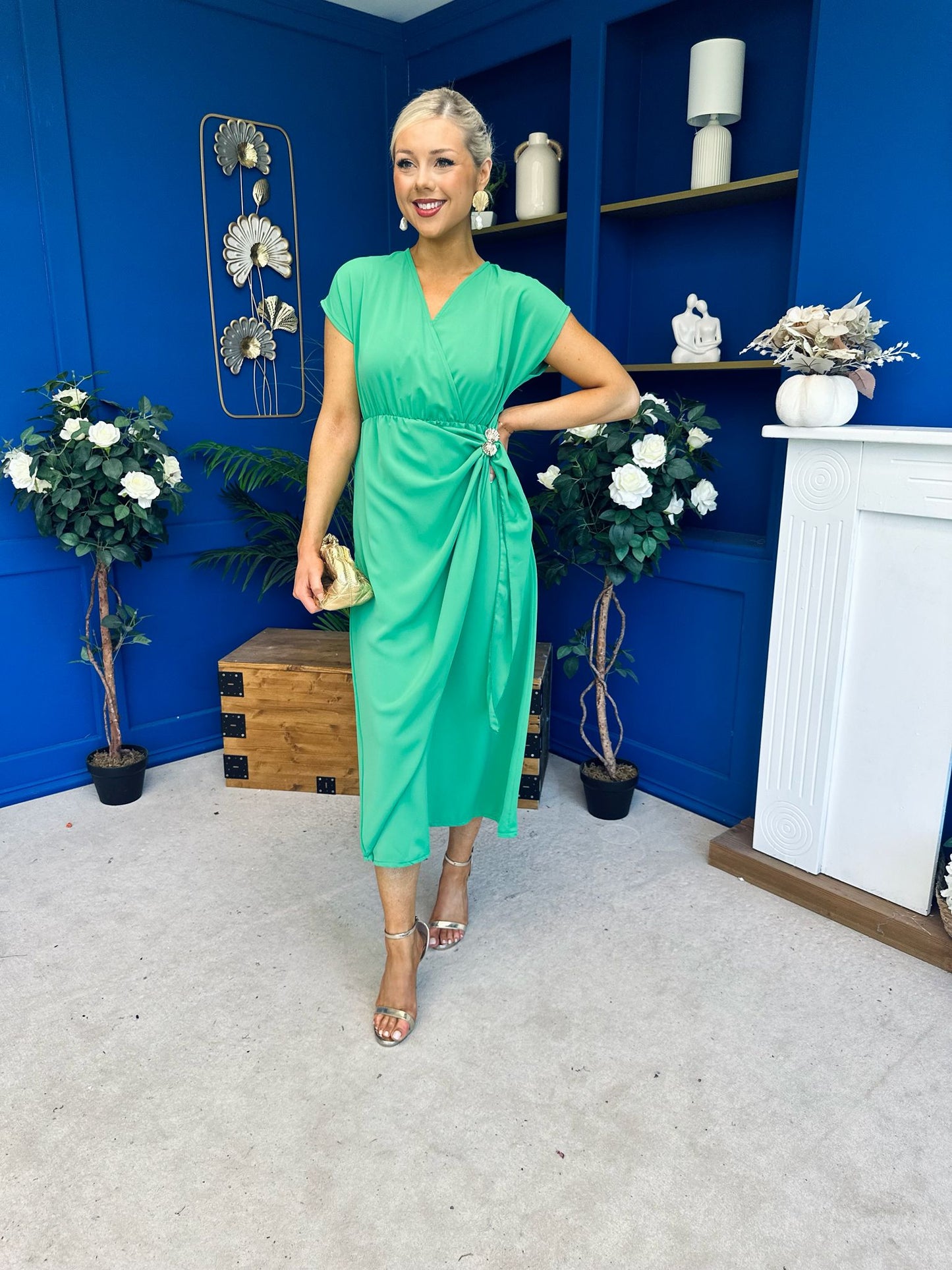 Opal Gold Clasp Detailed Midi Dress Emerald