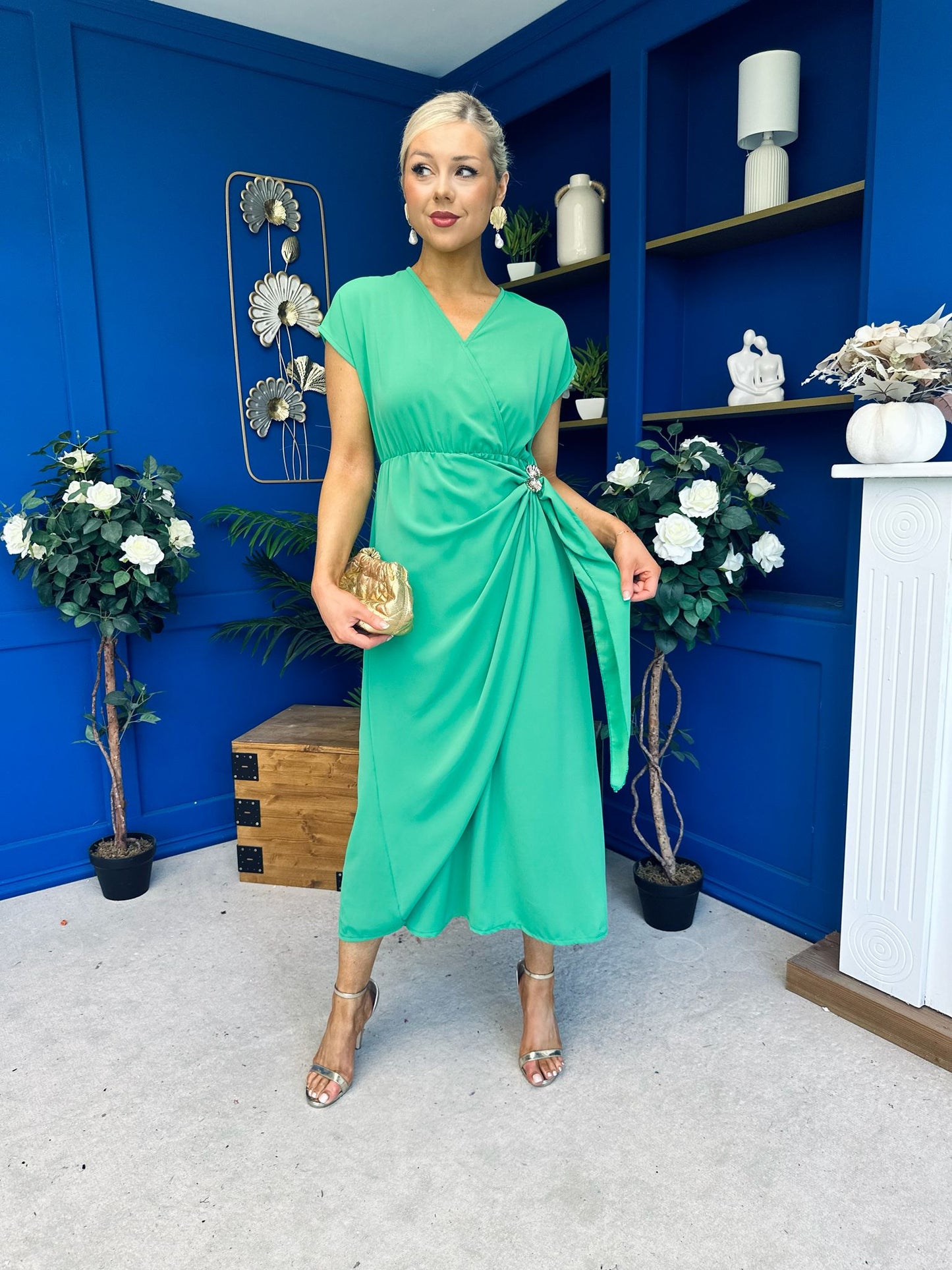 Opal Gold Clasp Detailed Midi Dress Emerald