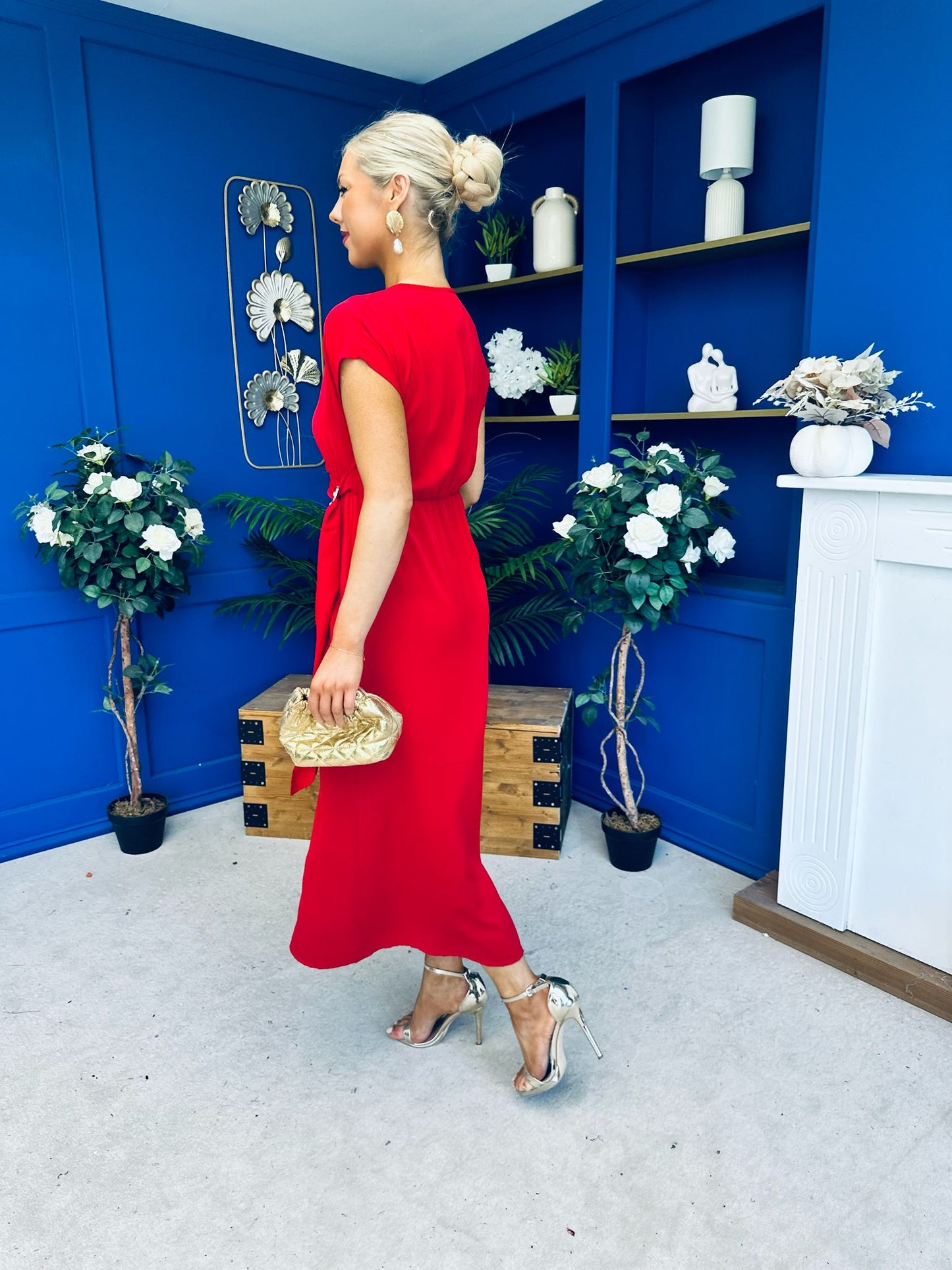 Opal Gold Clasp Detailed Midi Dress Red