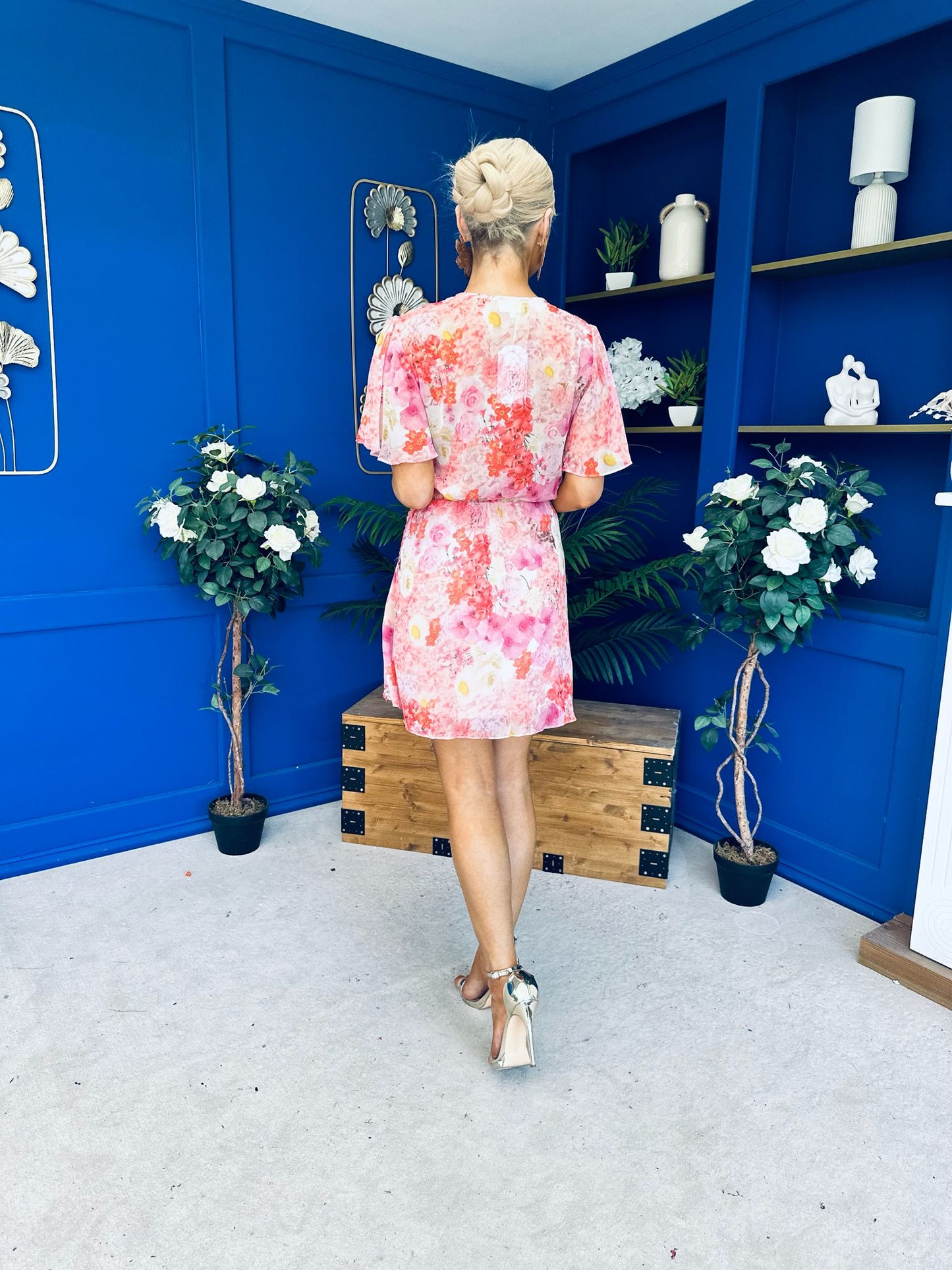 Linda Detailed Mini Dress Floral Coral