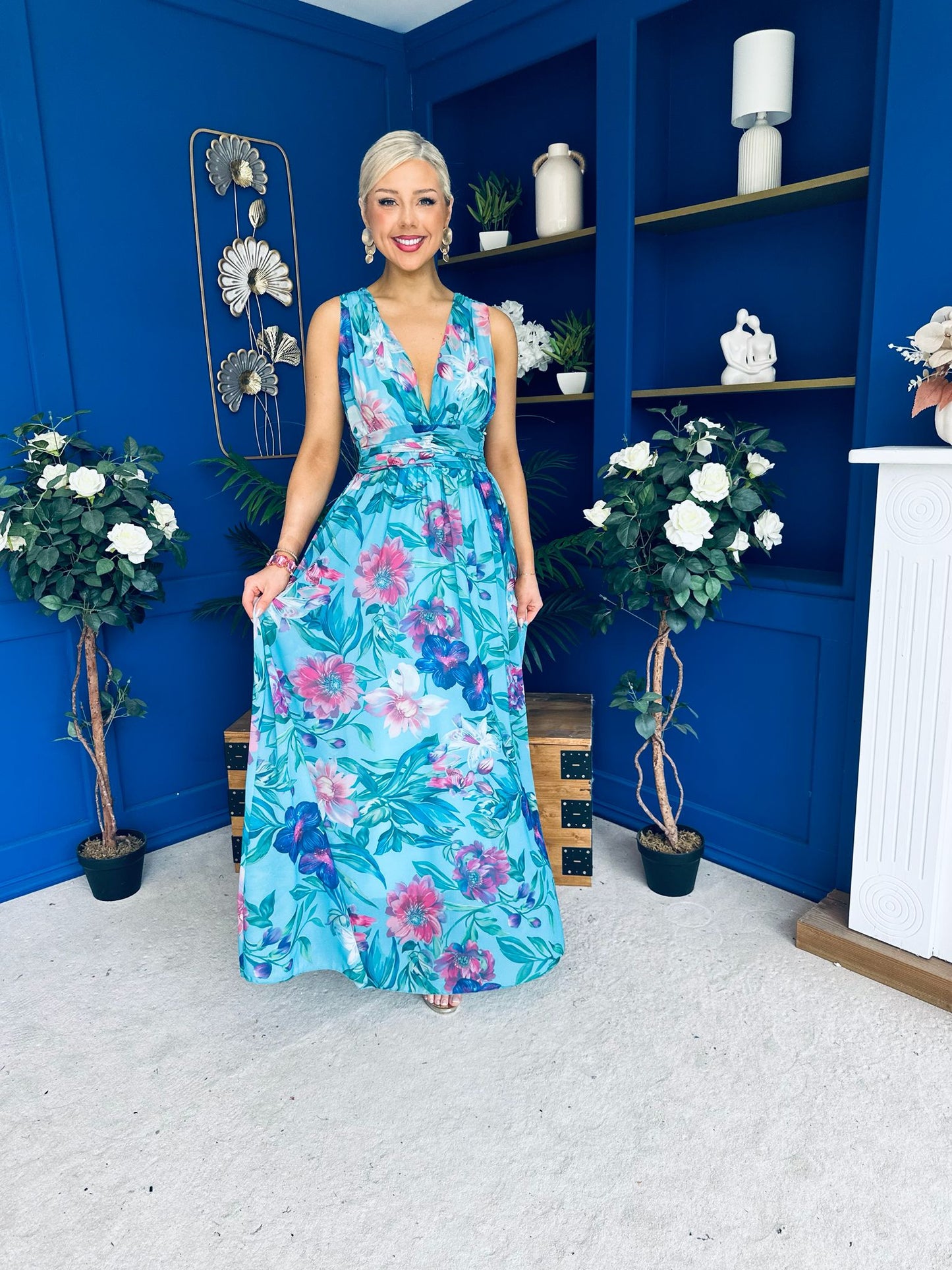Lindsey Plunge Neck Maxi Dress Floral Blue