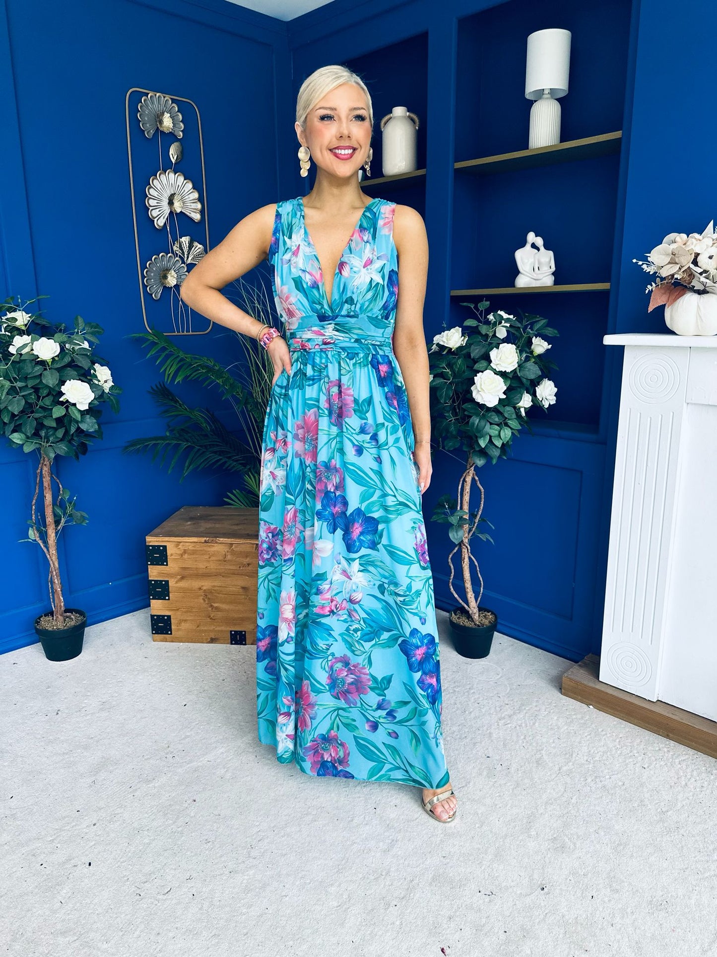 Lindsey Plunge Neck Maxi Dress Floral Blue