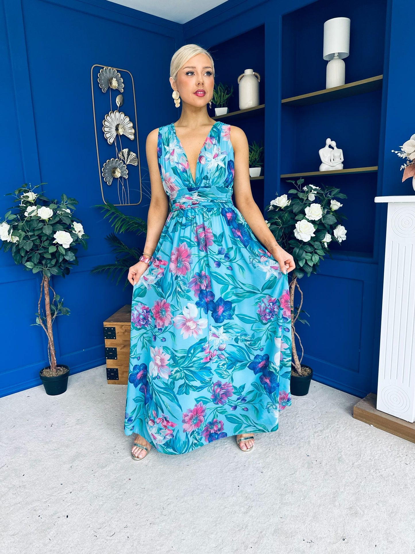 Lindsey Plunge Neck Maxi Dress Floral Blue