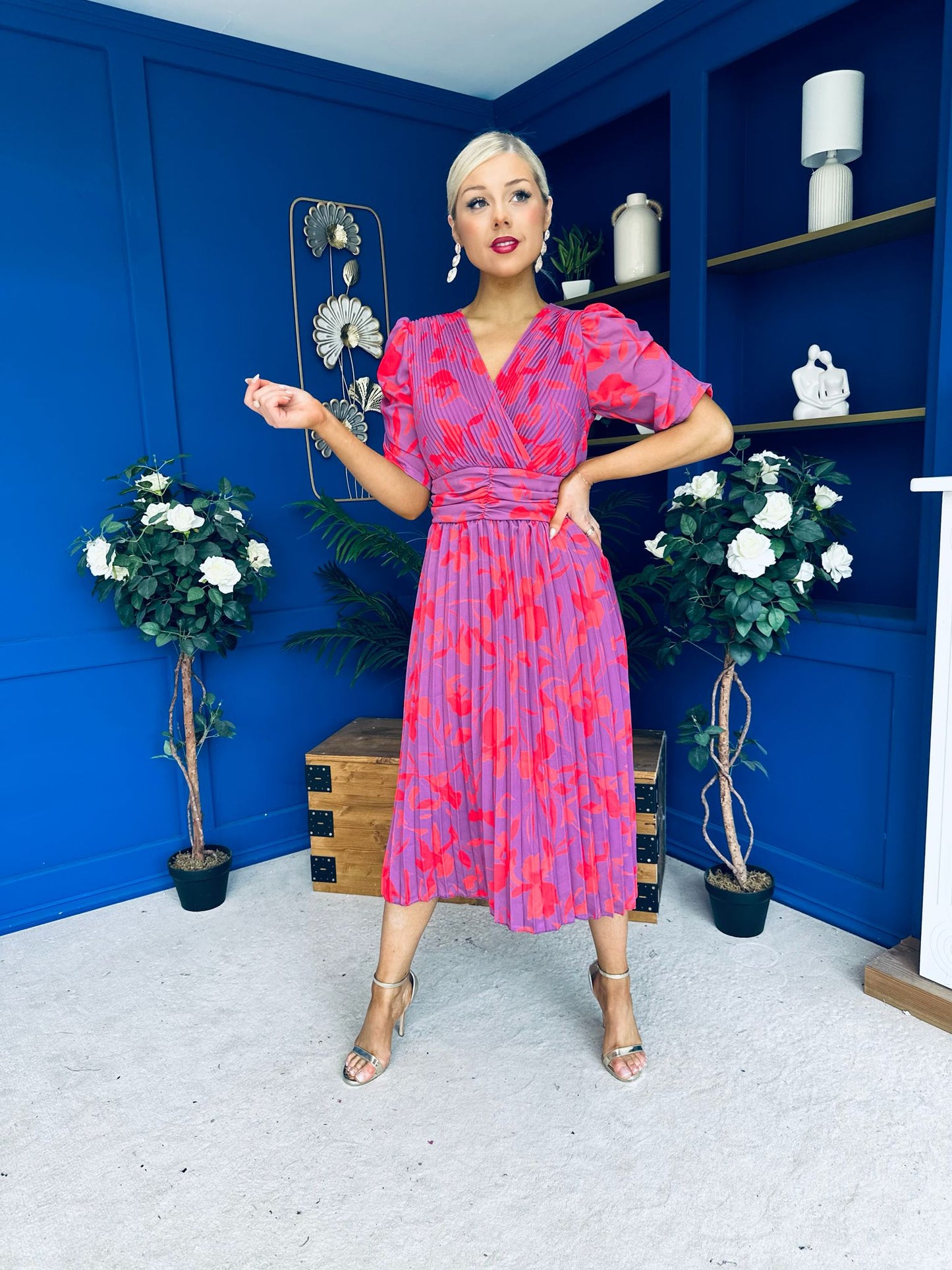 Eirinn Pleated Midi Dress Floral Violet