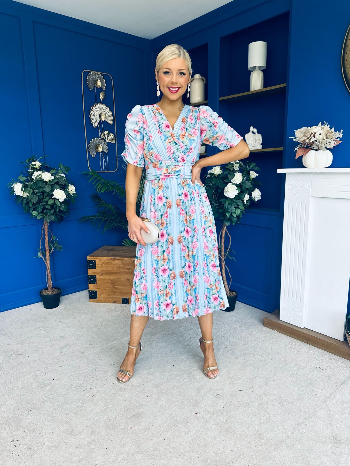 Eirinn Pleated Midi Dress Floral Blue